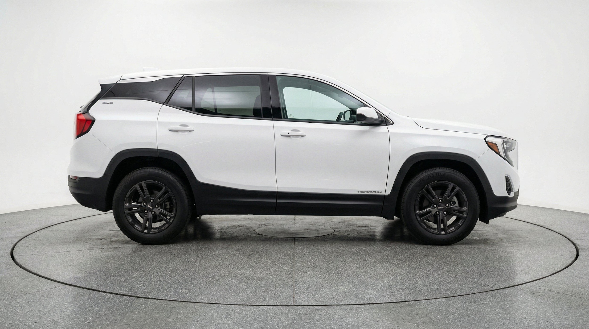 Thumbnail: 2024 GMC Terrain - 11