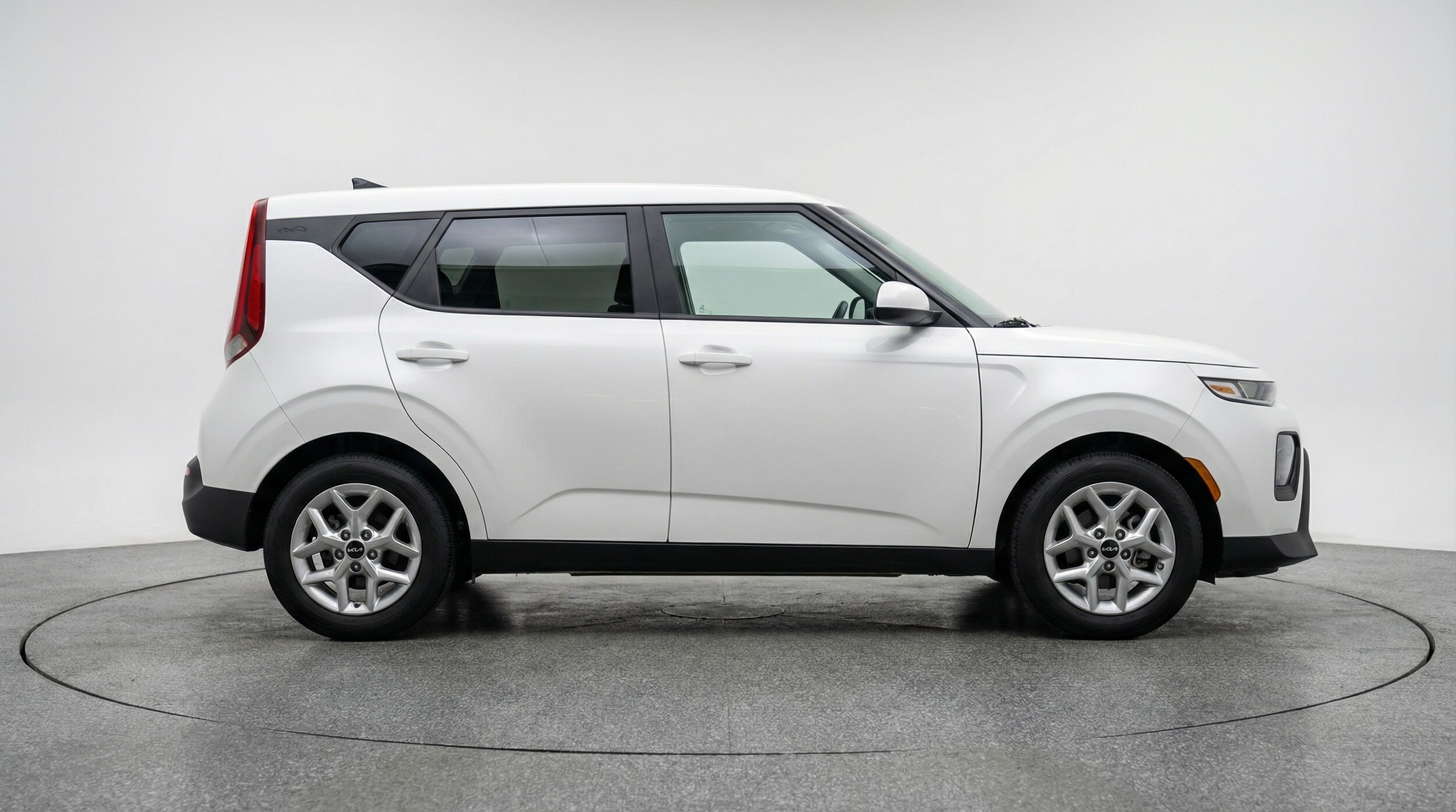 Thumbnail: 2025 Kia Soul - 8
