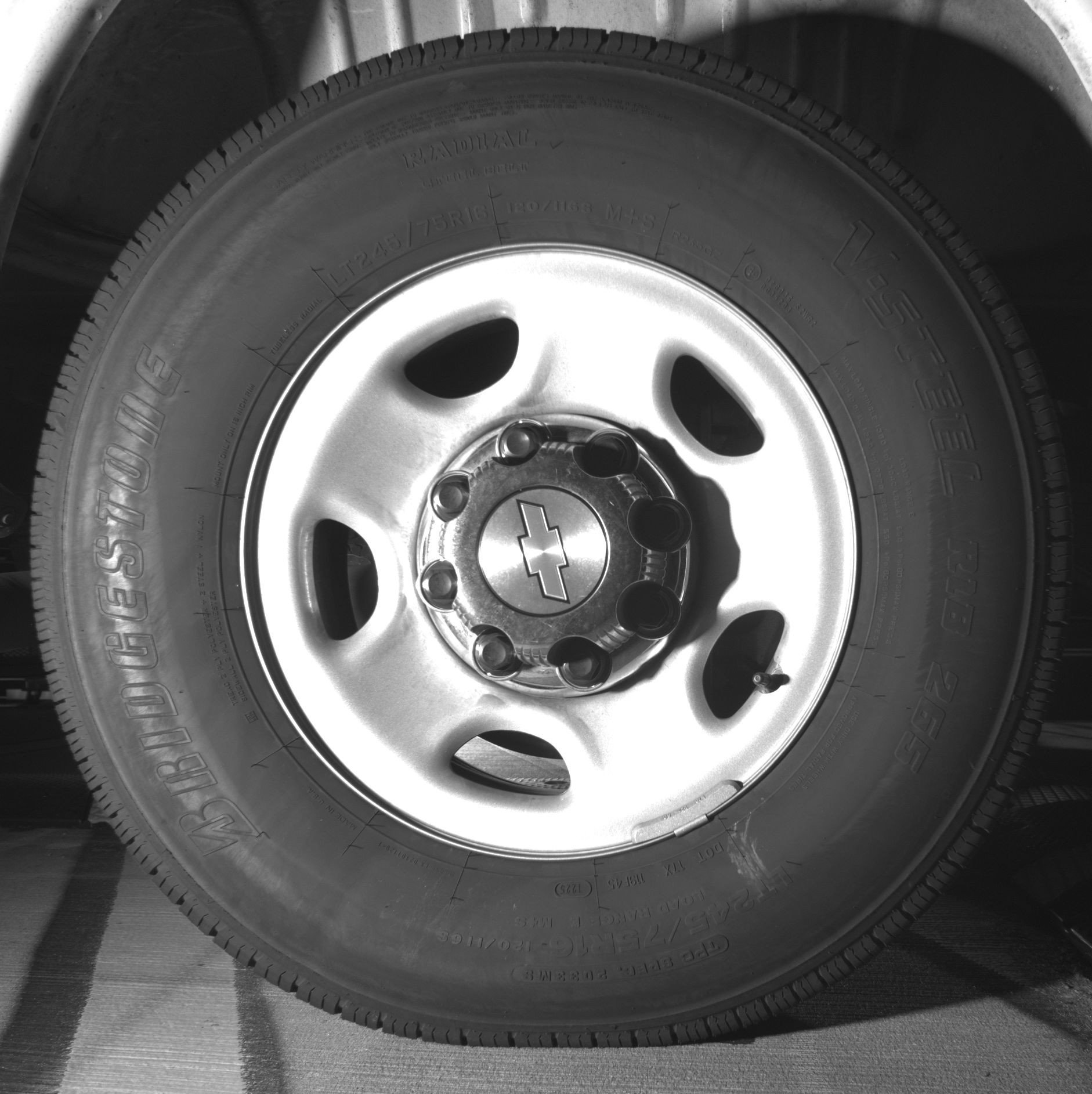 Thumbnail: 2025 Chevrolet Express - 15