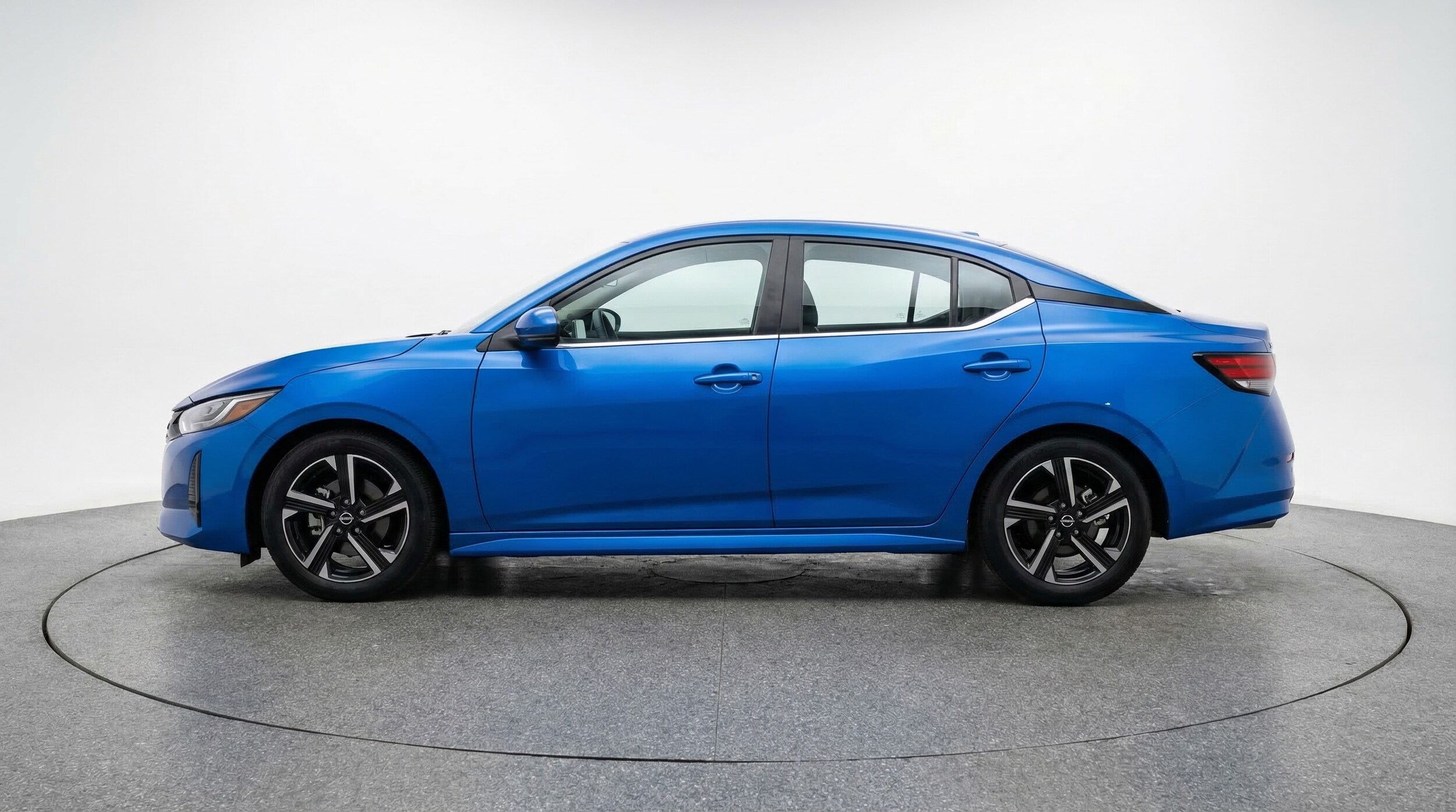 Thumbnail: 2025 Nissan Sentra - 4