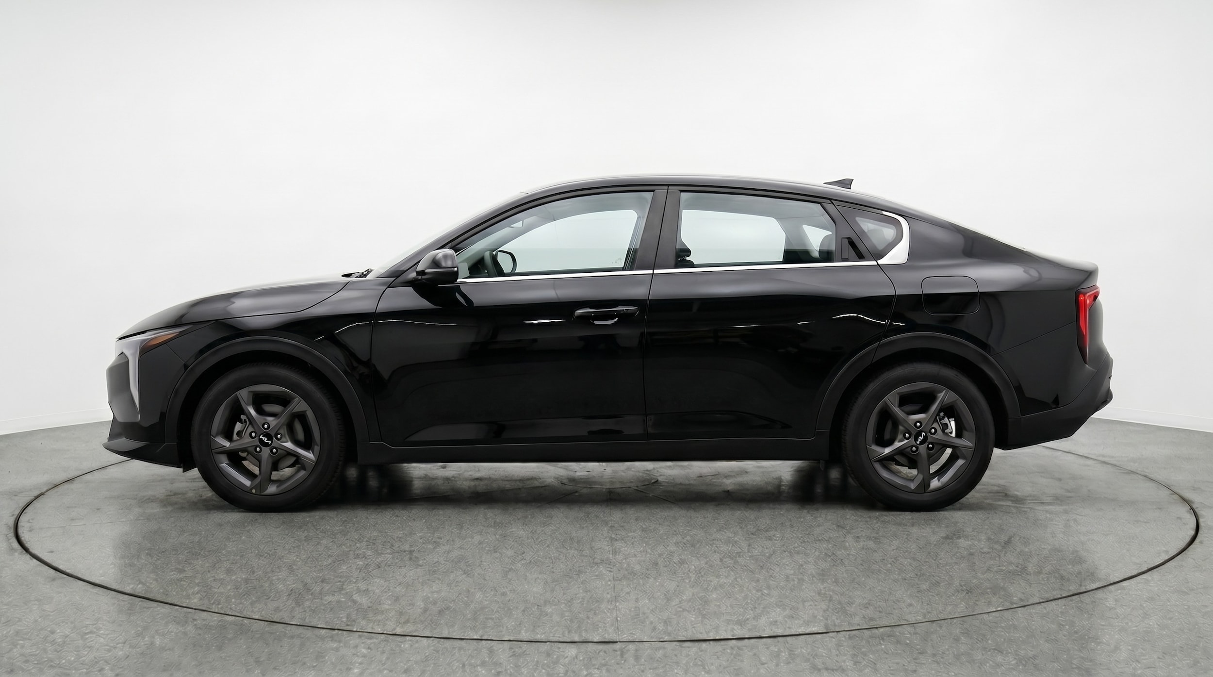 Thumbnail: 2025 Kia K4 - 4
