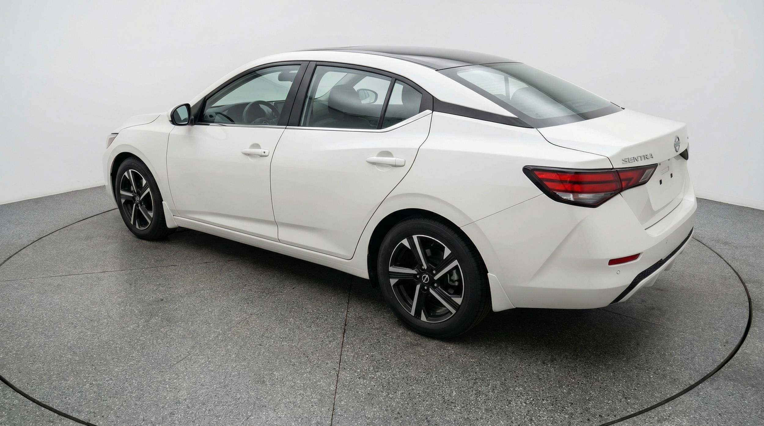 Thumbnail: 2025 Nissan Sentra - 5