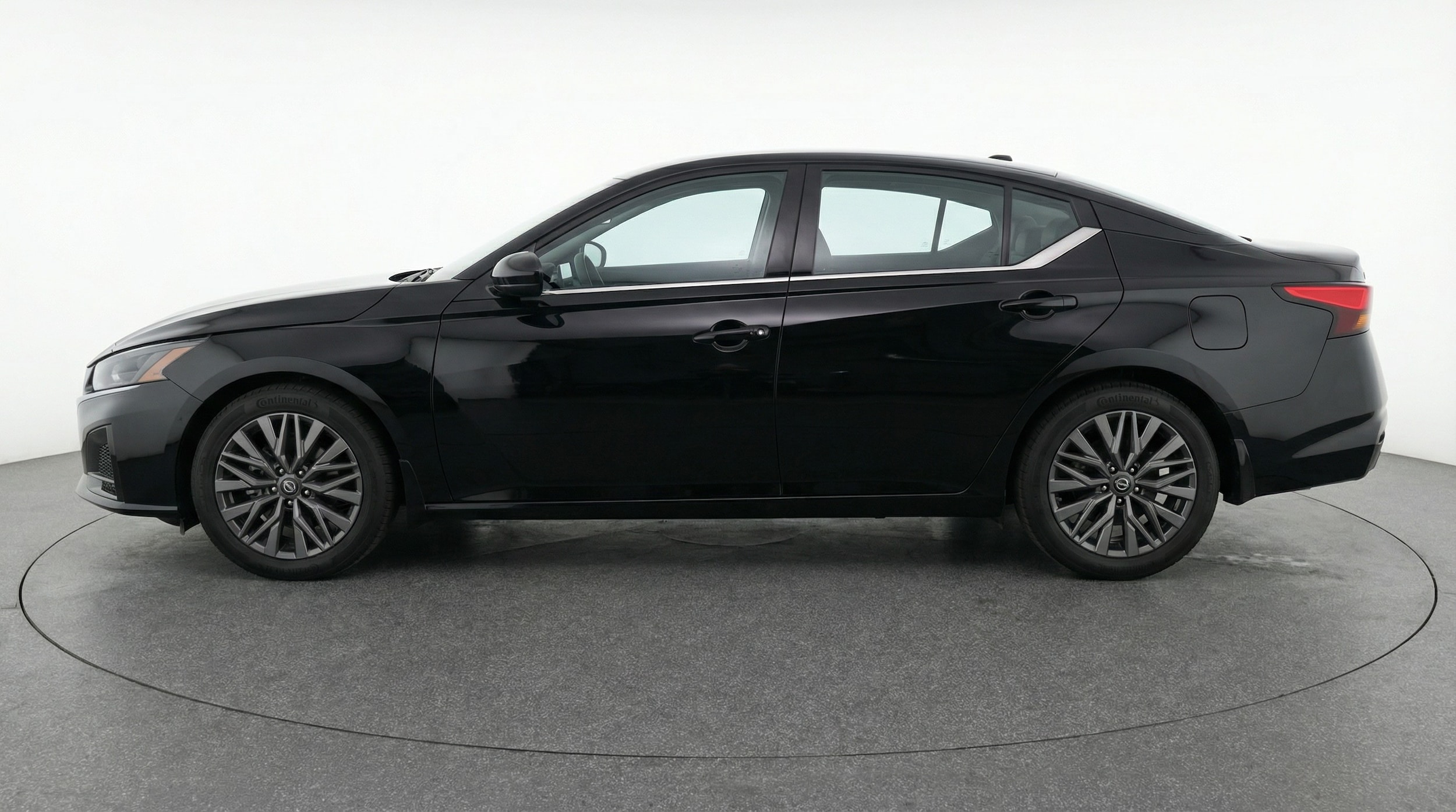 Thumbnail: 2025 Nissan Altima - 4