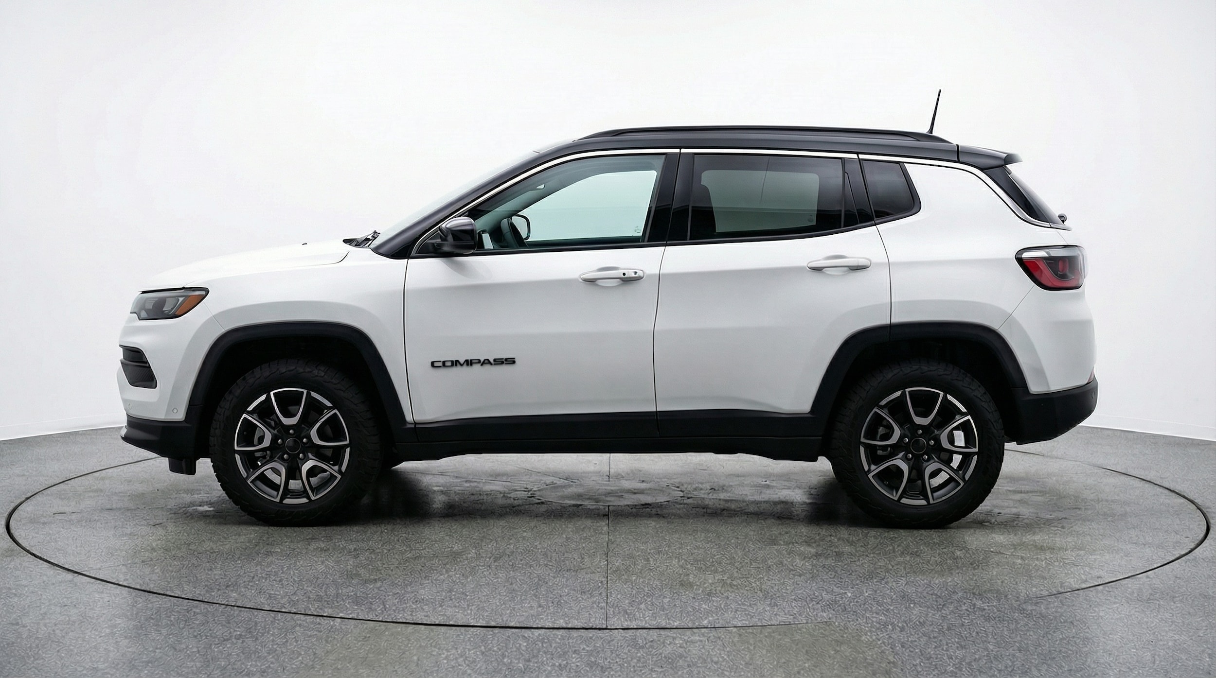 Thumbnail: 2025 Jeep Compass - 4