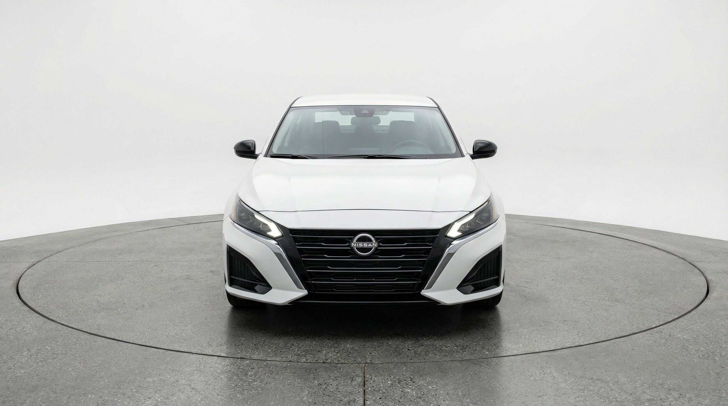 Thumbnail: 2025 Nissan Altima - 2