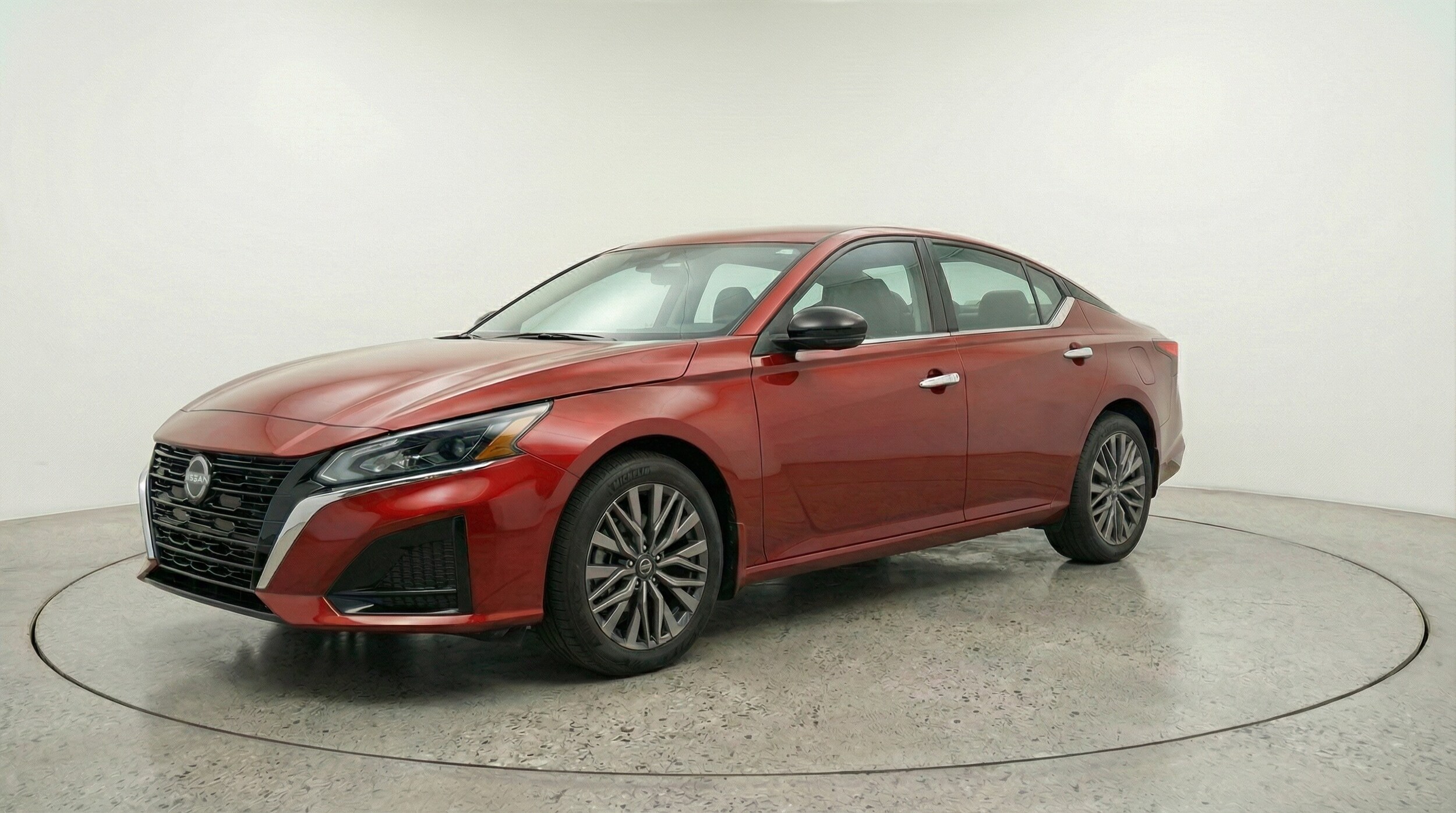 Thumbnail: 2025 Nissan Altima - 3