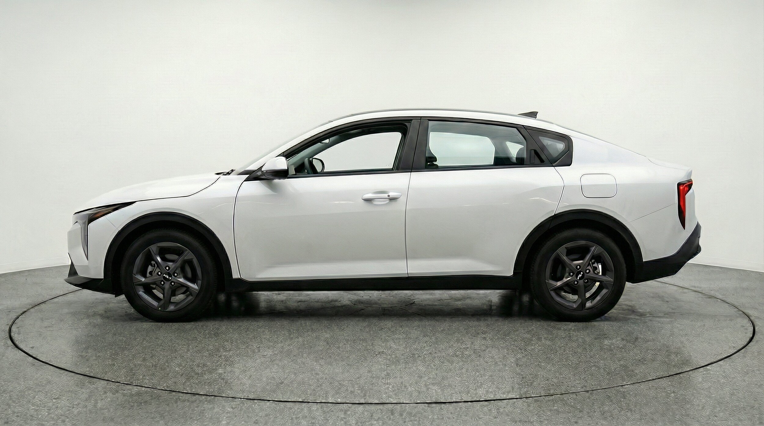 Thumbnail: 2025 Kia K4 - 5