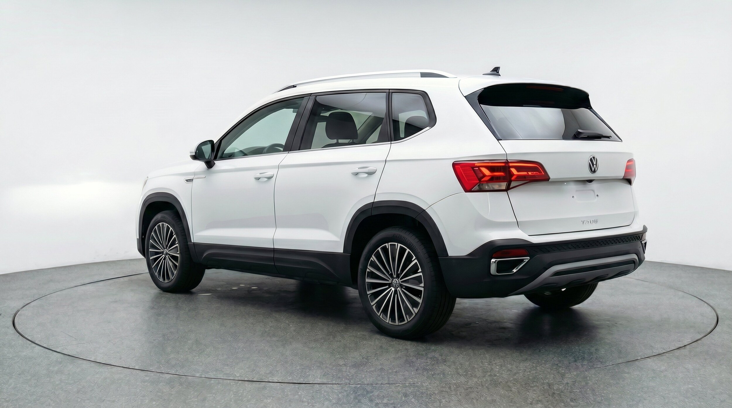 Thumbnail: 2026 Volkswagen Taos - 6