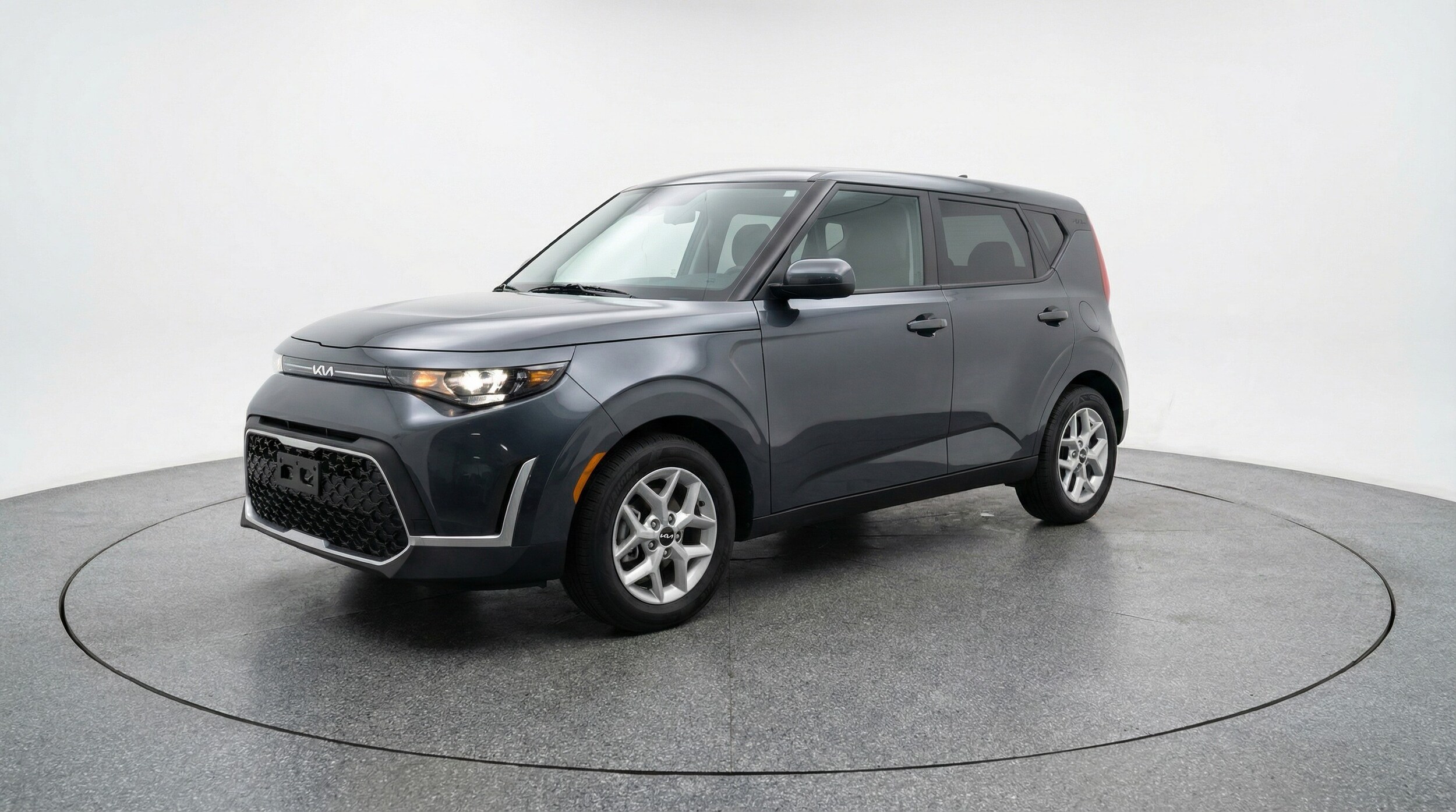 Thumbnail: 2025 Kia Soul - 3