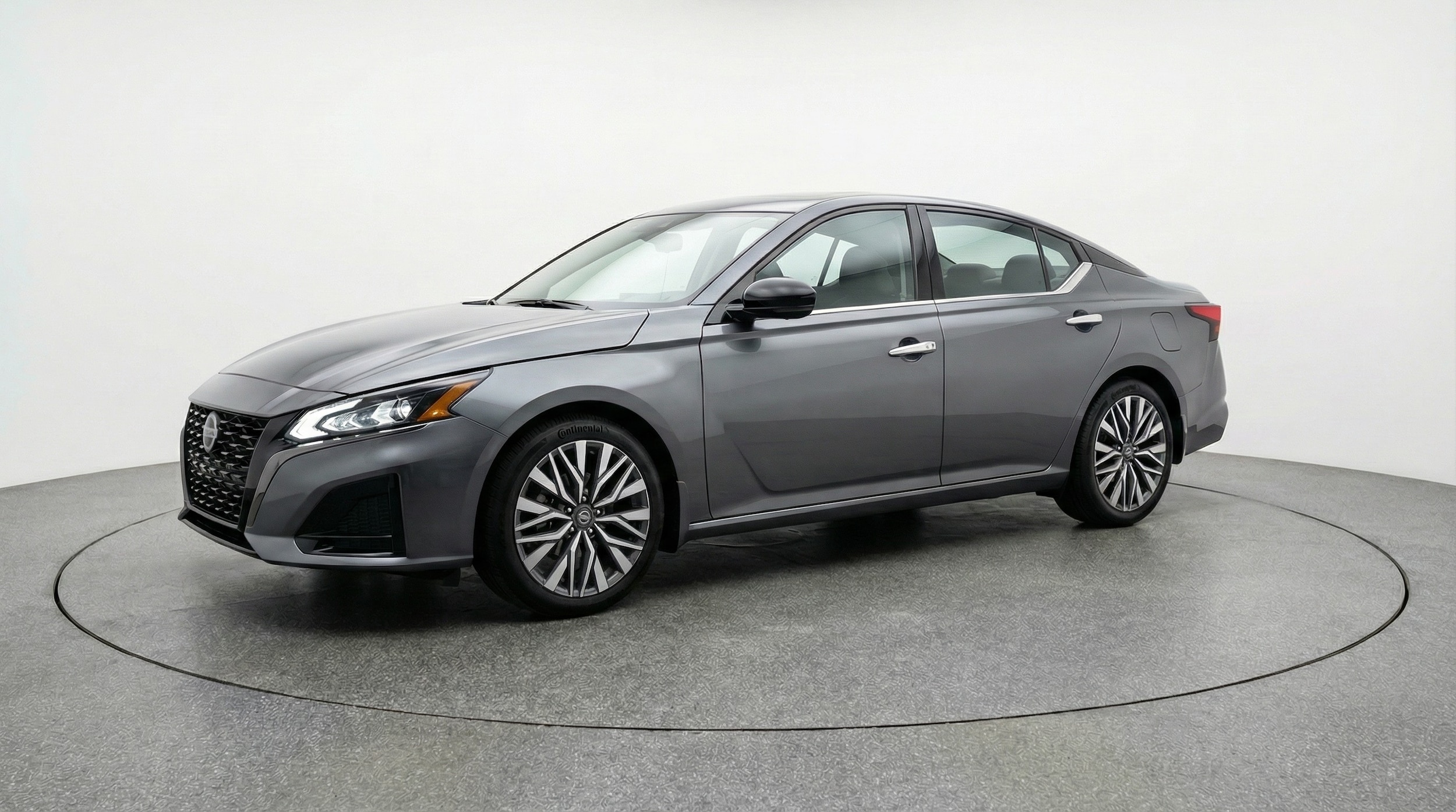 Thumbnail: 2025 Nissan Altima - 3