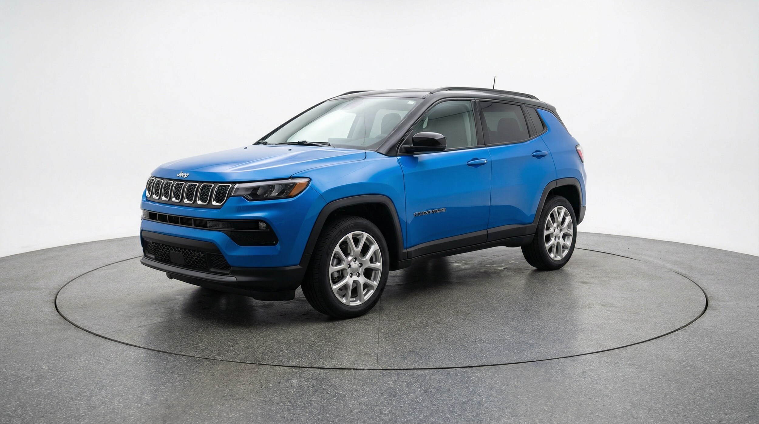 Thumbnail: 2025 Jeep Compass - 3
