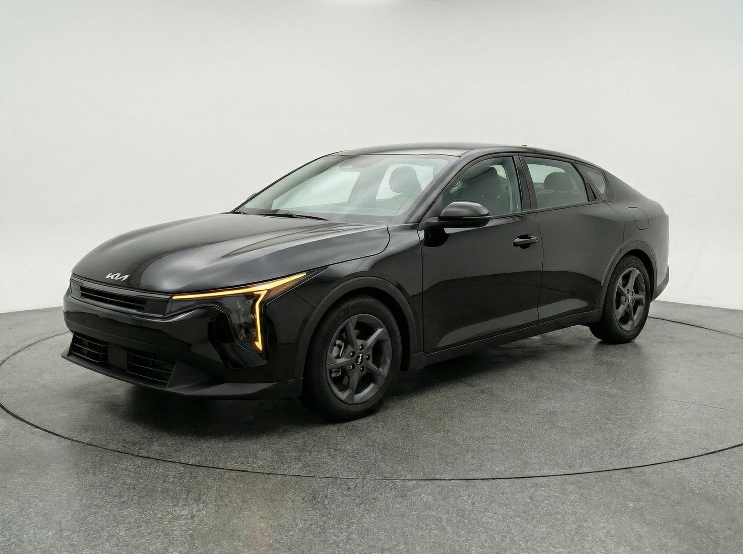 Thumbnail: 2025 Kia K4 - 3