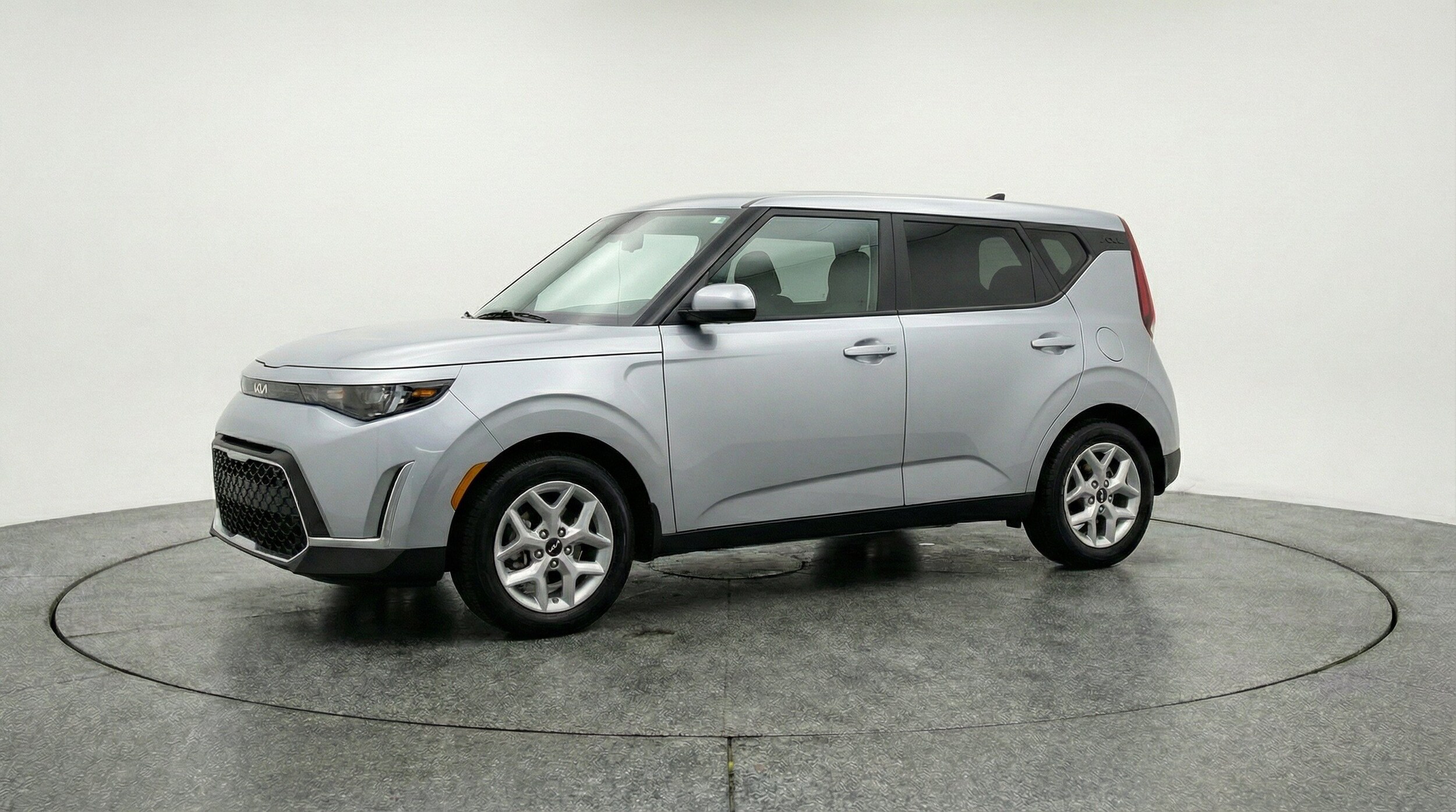 Thumbnail: 2025 Kia Soul - 3