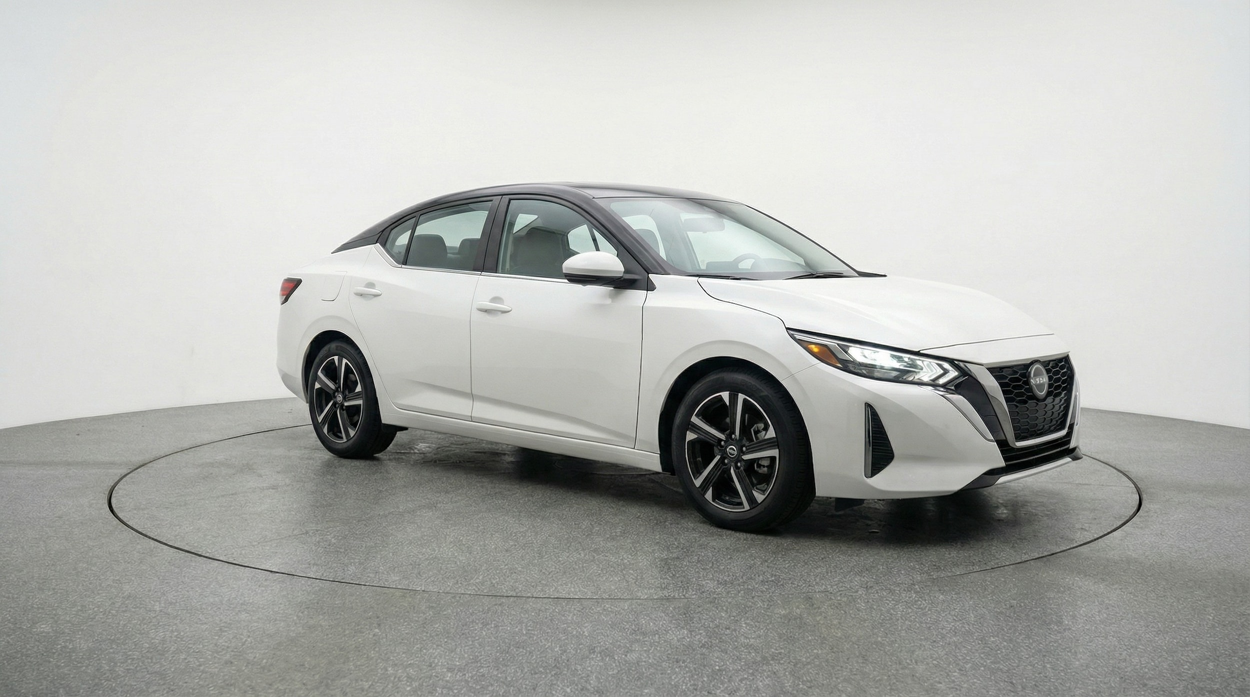 Thumbnail: 2025 Nissan Sentra - 1