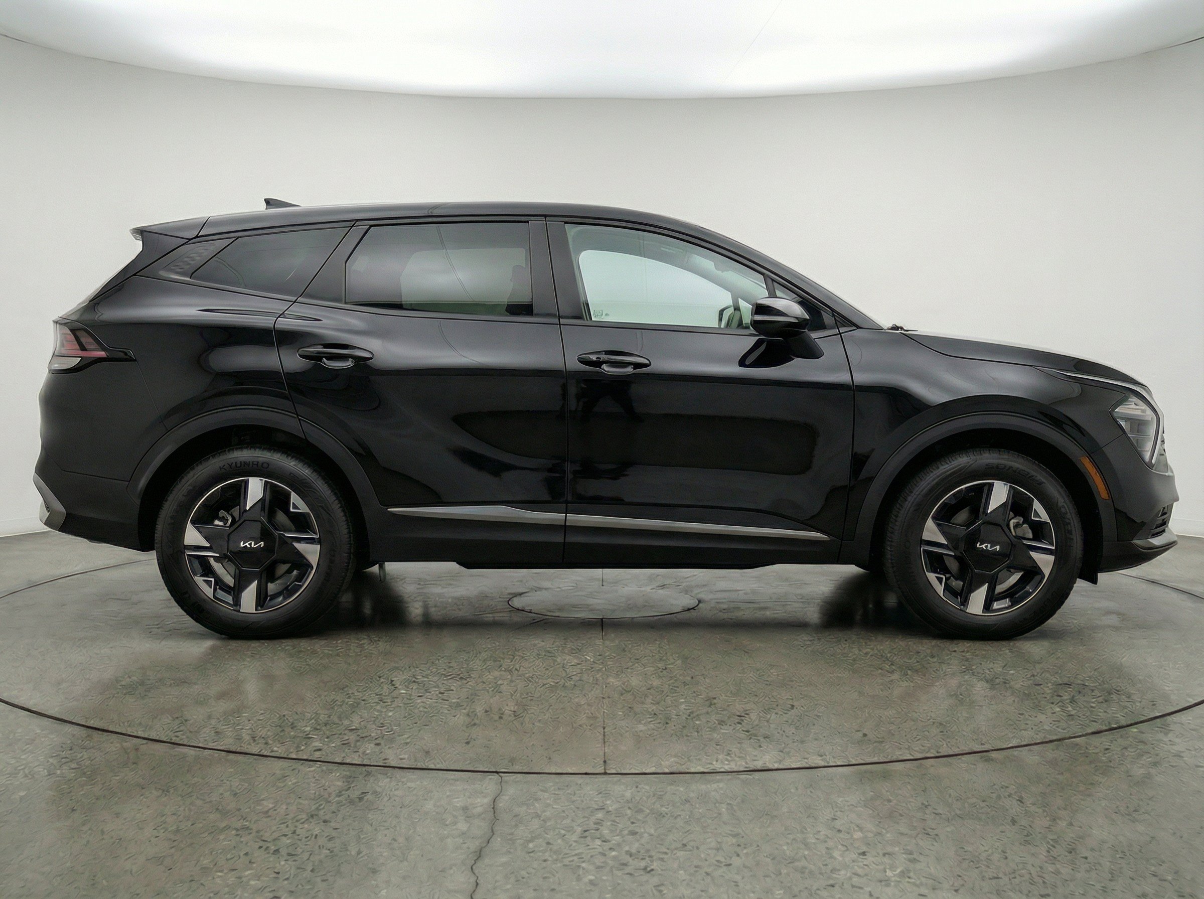 Thumbnail: 2026 Kia Sportage - 11