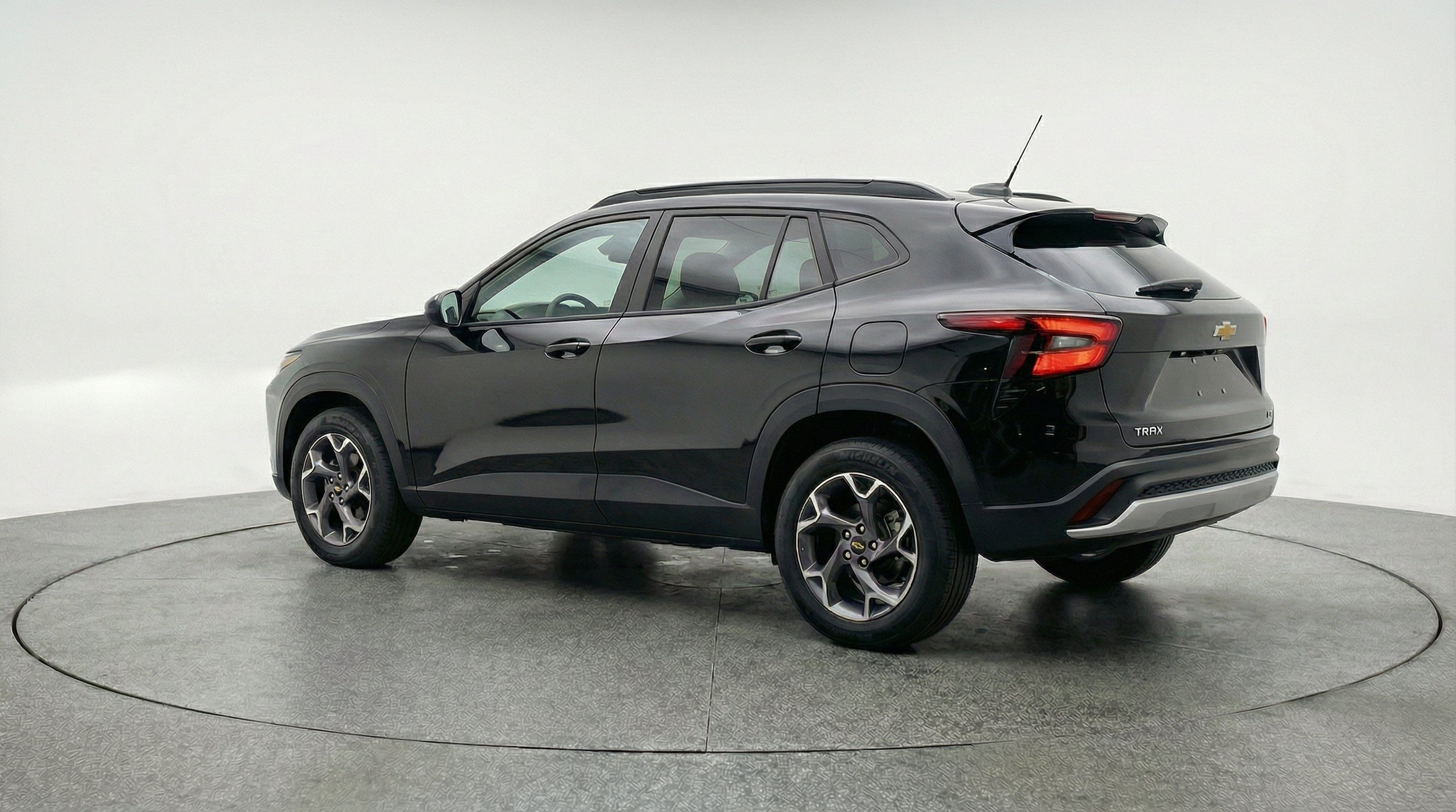 Thumbnail: 2025 Chevrolet Trax - 6