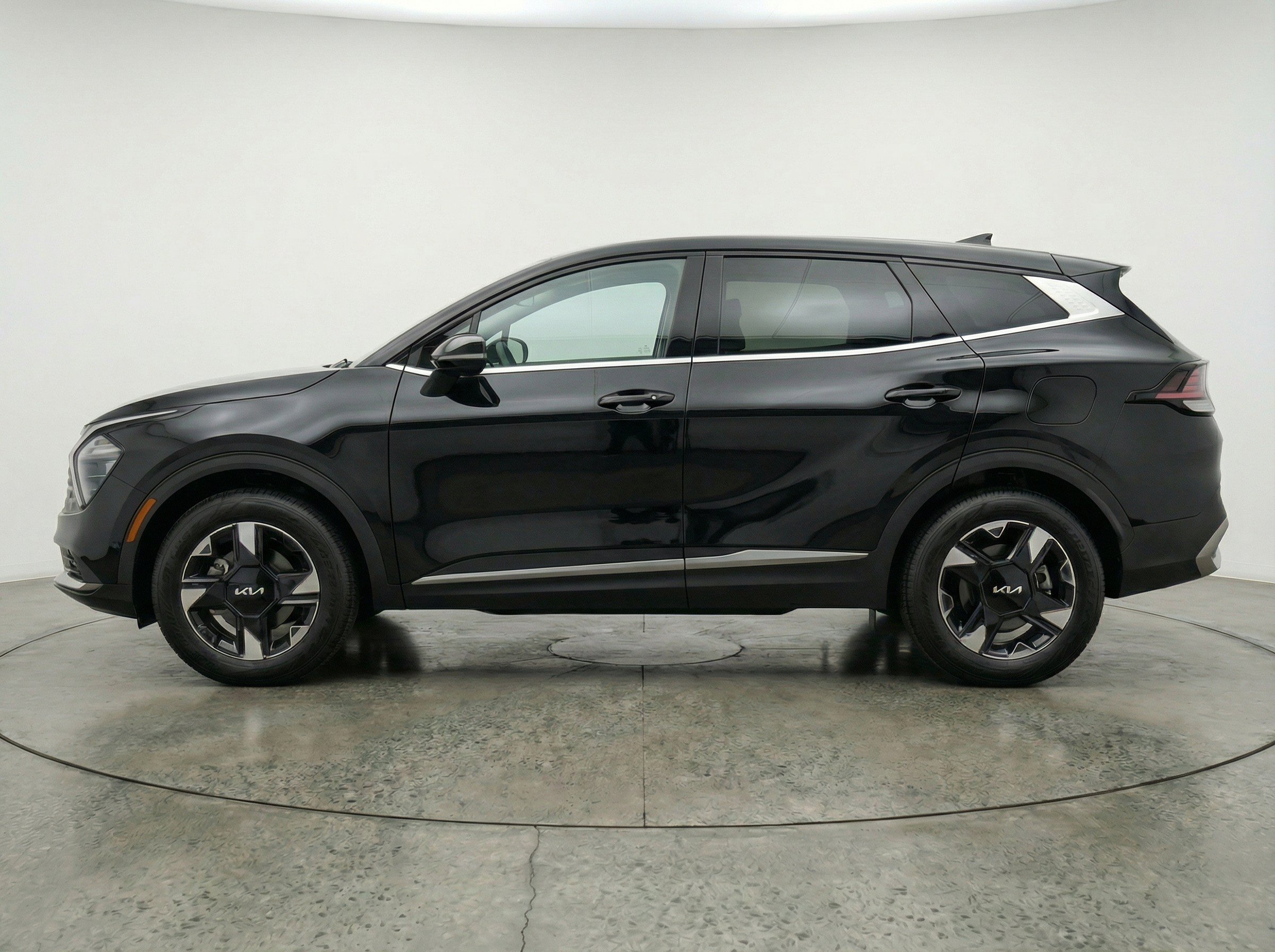 Thumbnail: 2026 Kia Sportage - 5