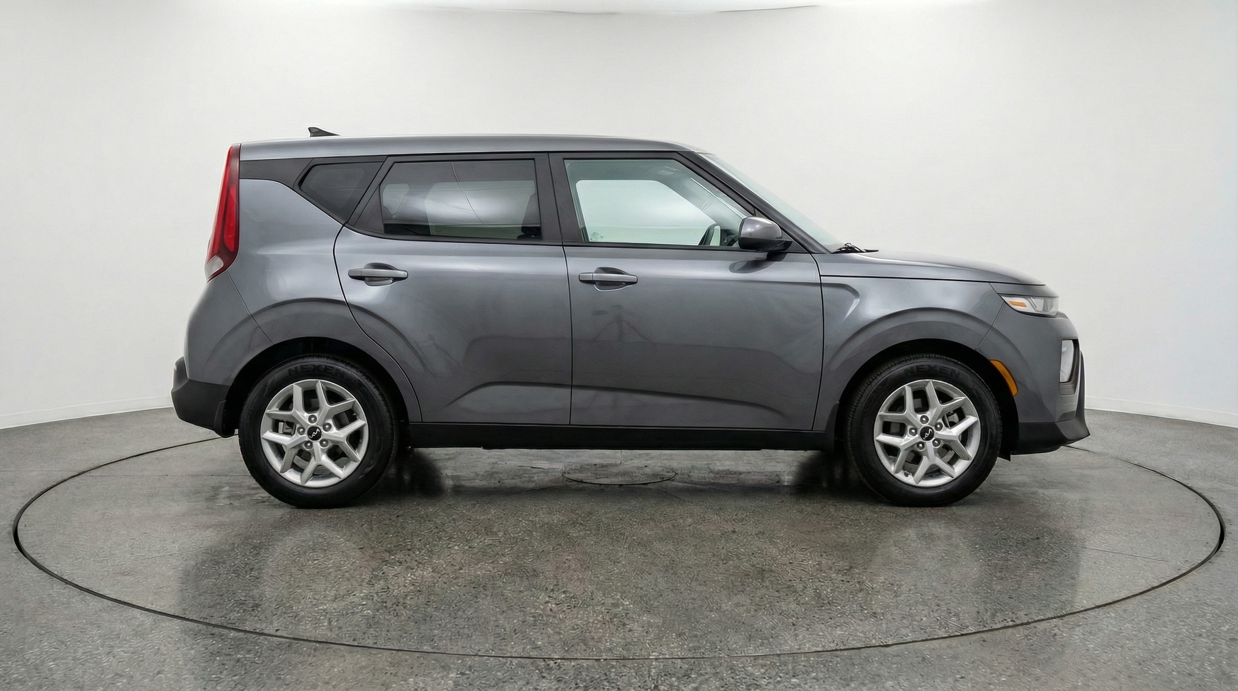 Thumbnail: 2025 Kia Soul - 8