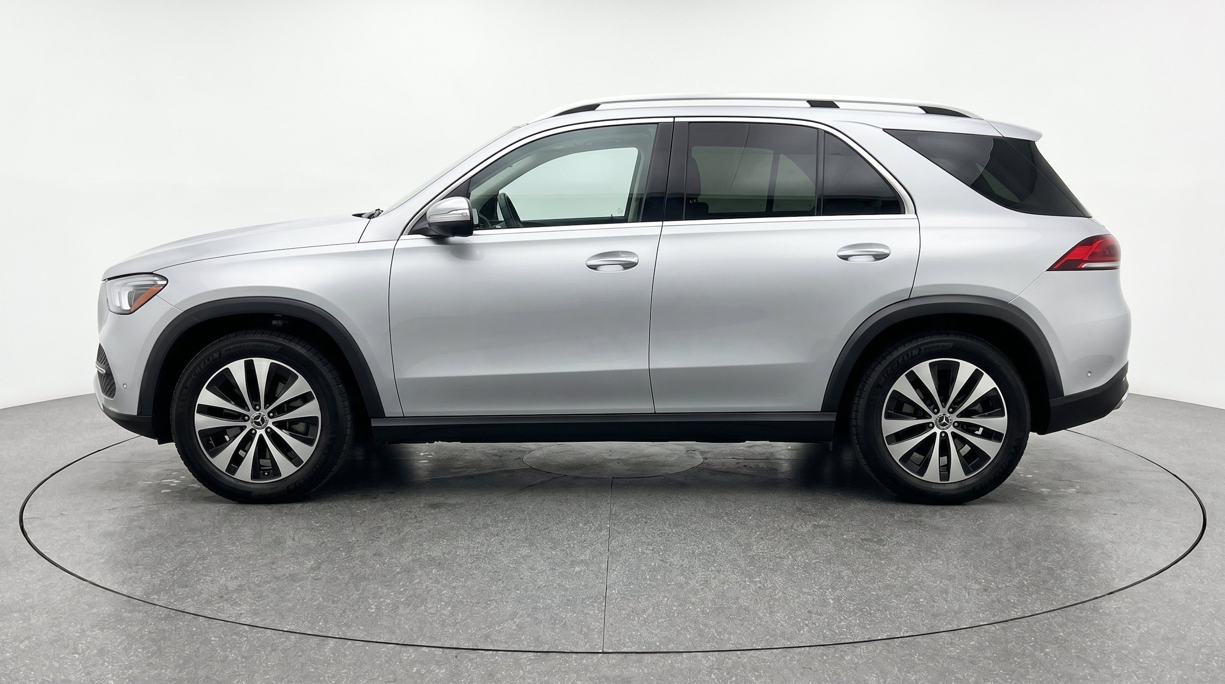 Thumbnail: 2026 Mercedes-Benz GLE - 5