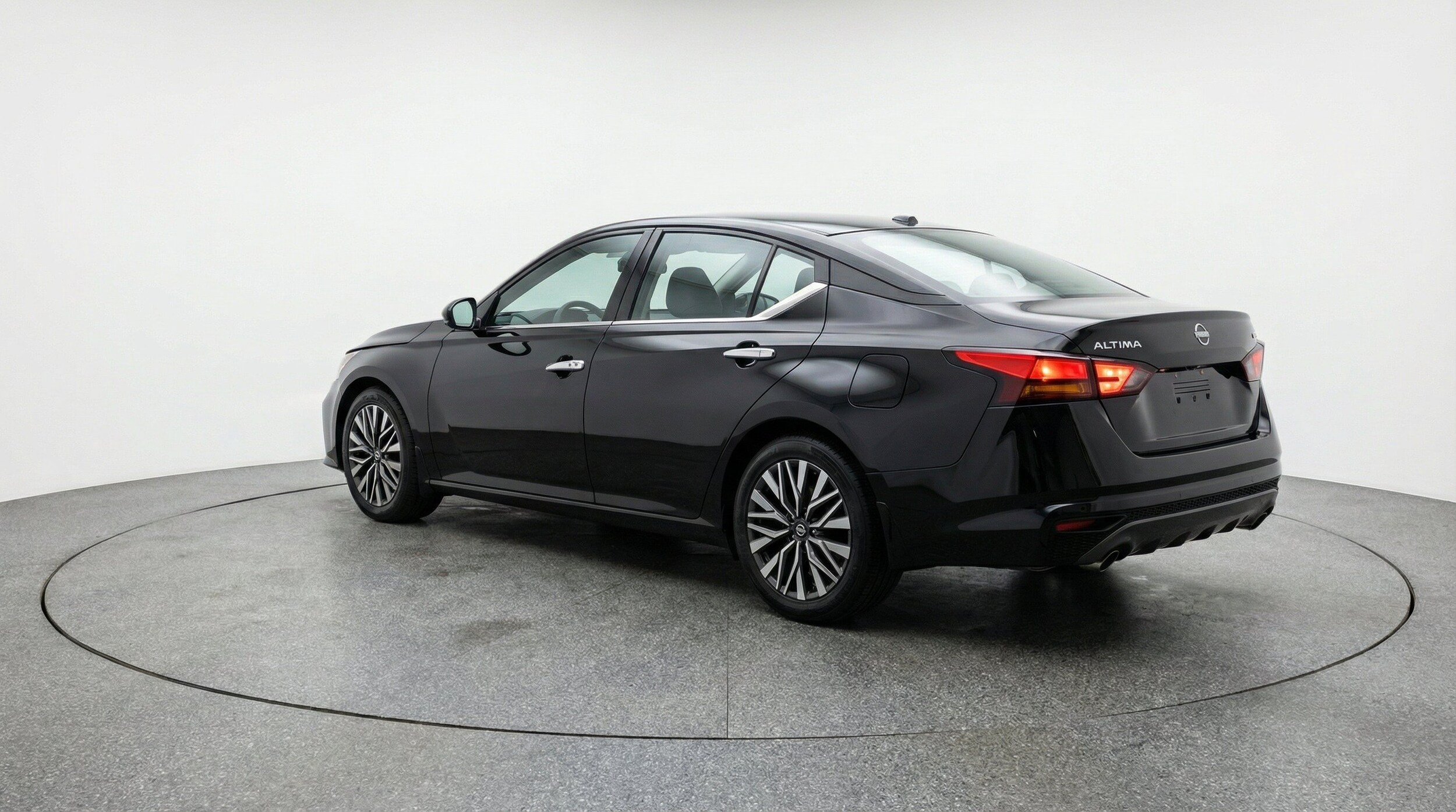Thumbnail: 2026 Nissan Altima - 6