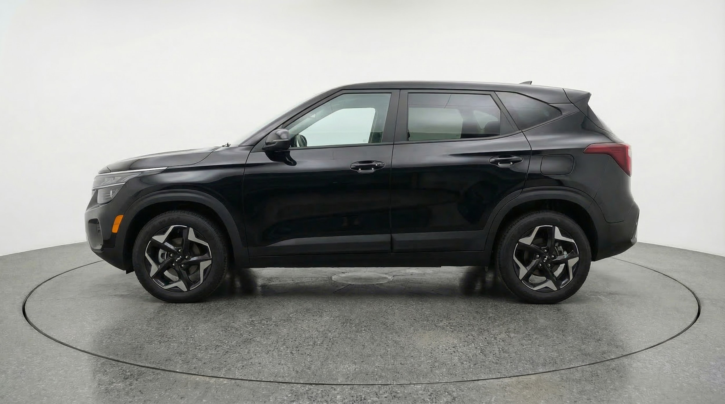 Thumbnail: 2025 Kia Seltos - 4