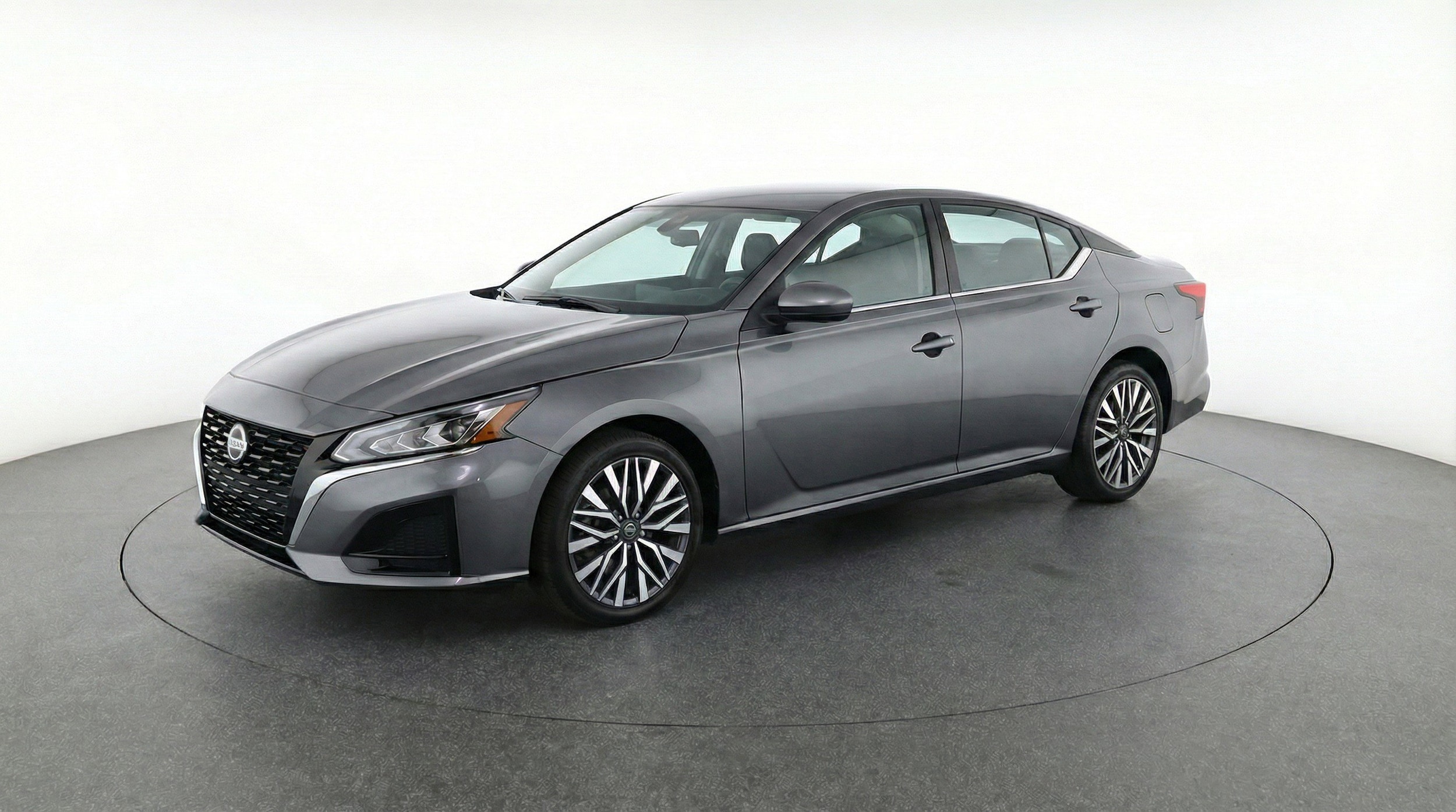 Thumbnail: 2025 Nissan Altima - 3