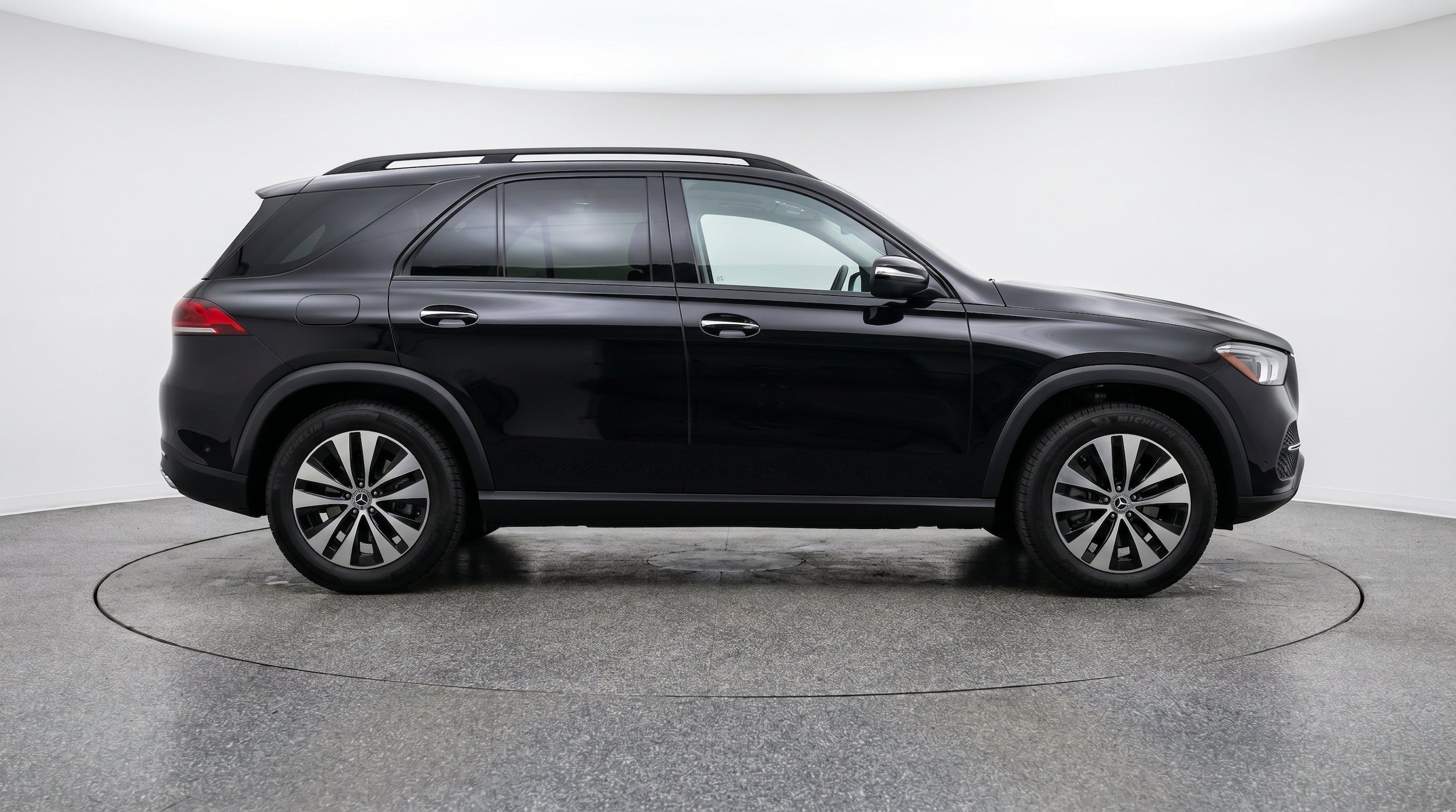 Thumbnail: 2026 Mercedes-Benz GLE - 11
