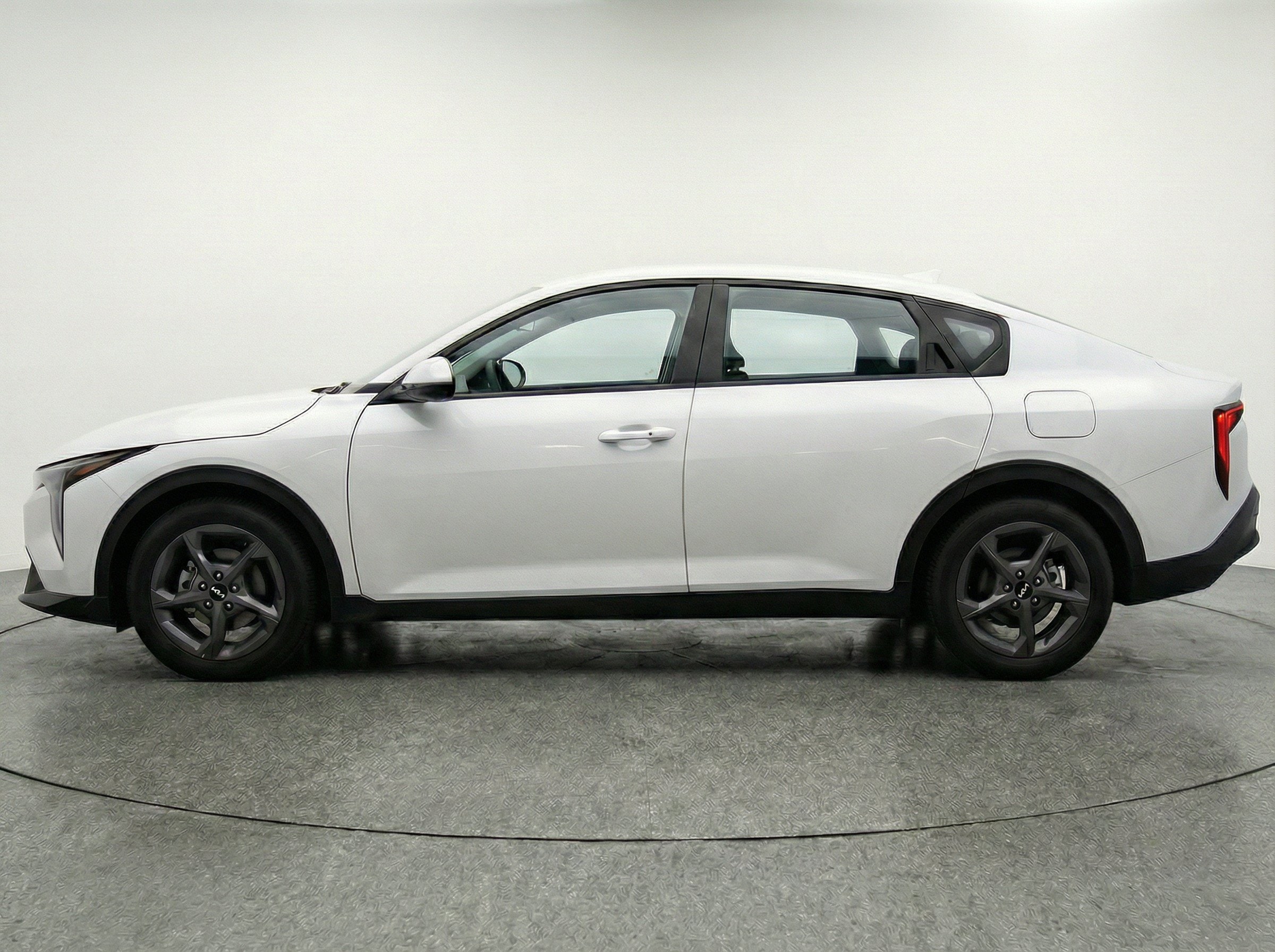 Thumbnail: 2025 Kia K4 - 5