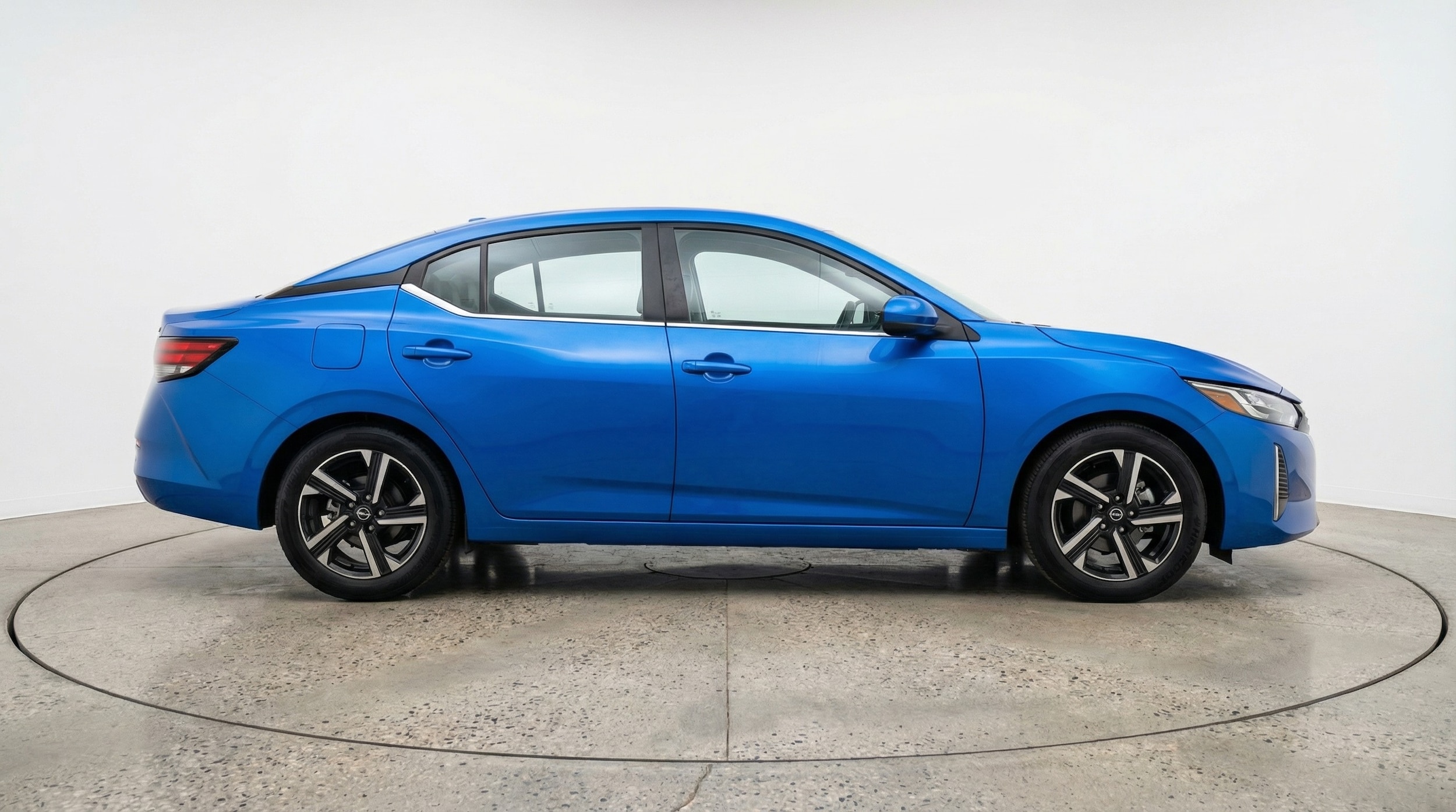 Thumbnail: 2025 Nissan Sentra - 8