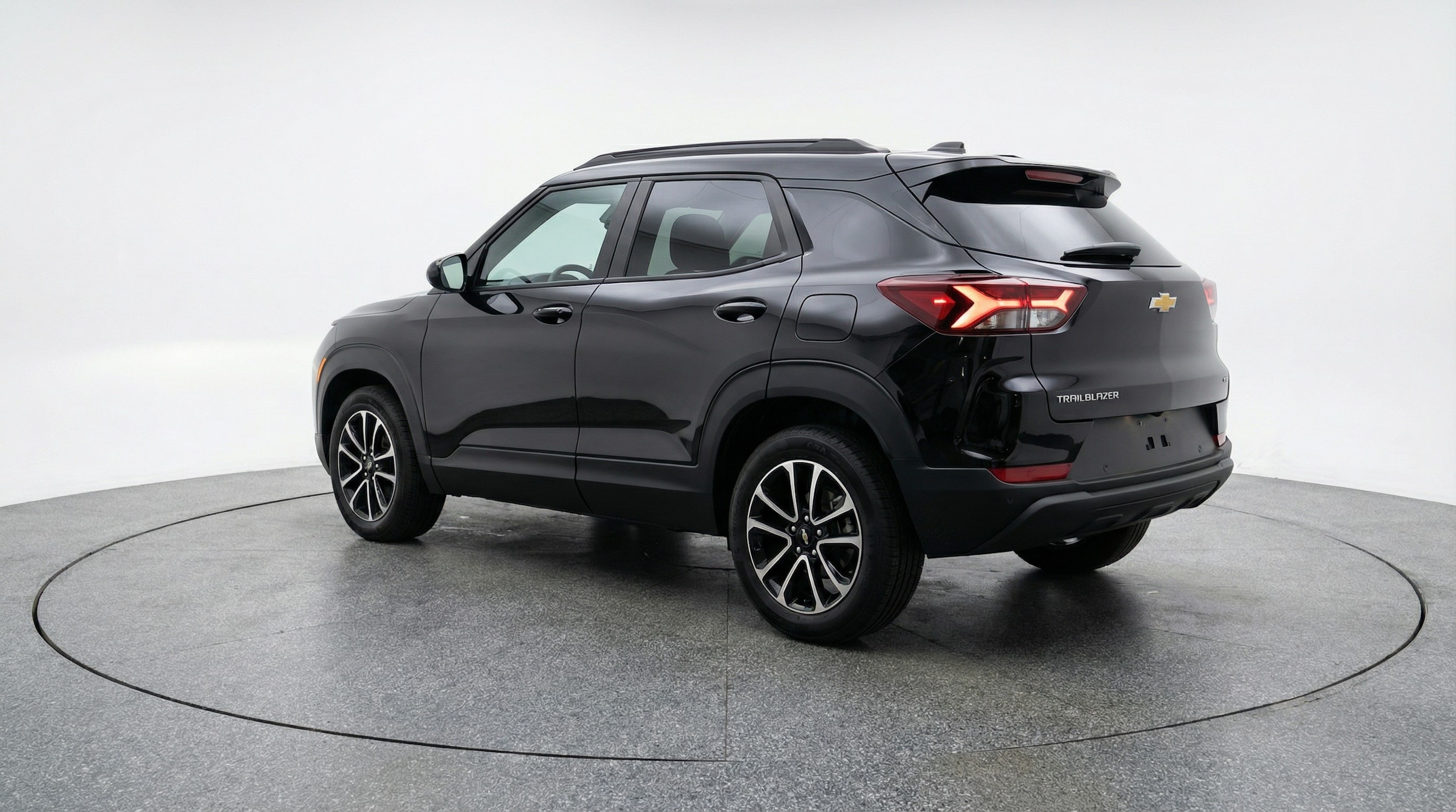 Thumbnail: 2025 Chevrolet TrailBlazer - 5