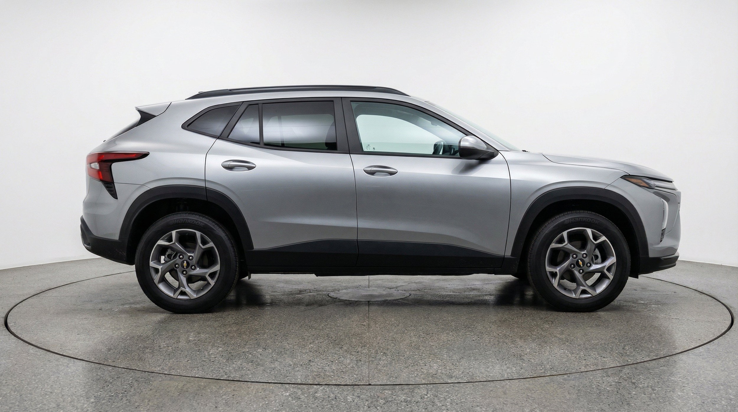 Thumbnail: 2025 Chevrolet Trax - 11