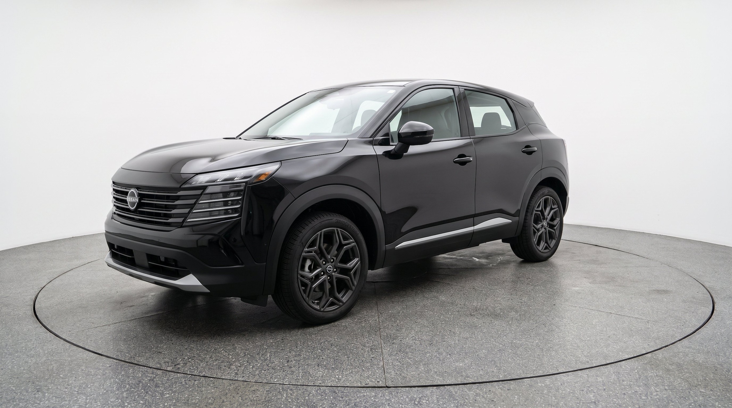Thumbnail: 2026 Nissan Kicks - 3
