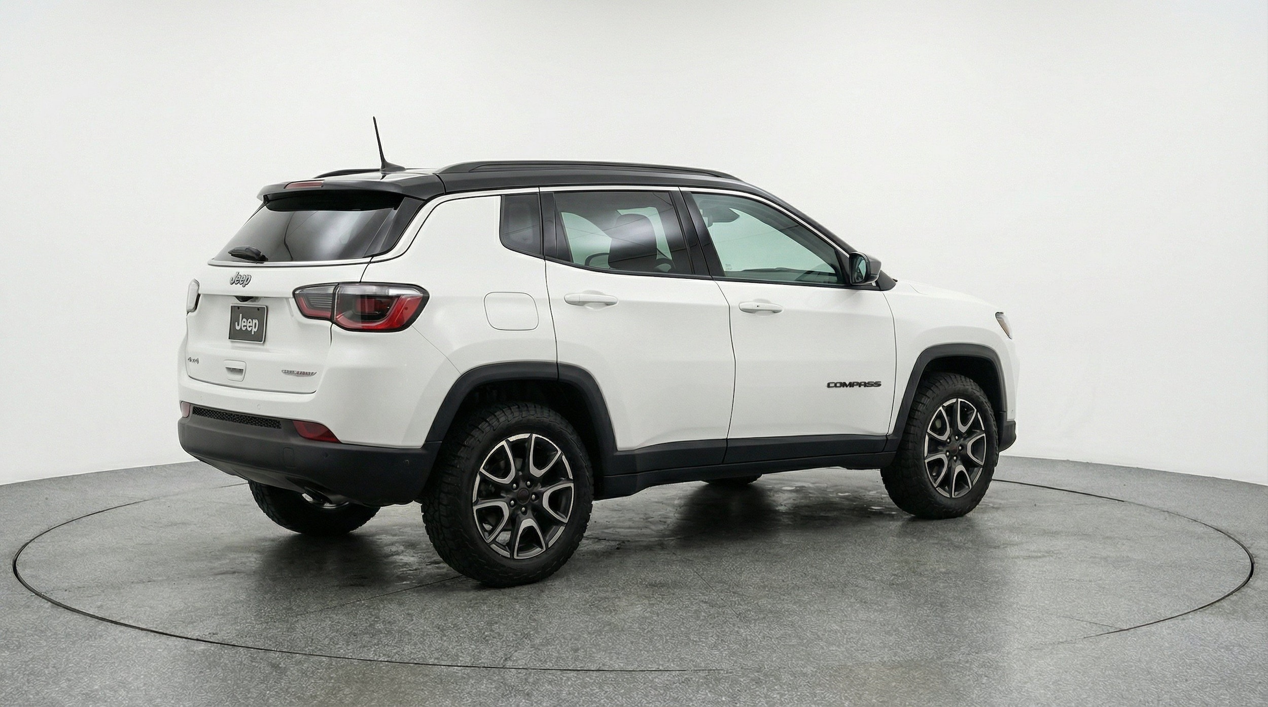 Thumbnail: 2025 Jeep Compass - 9