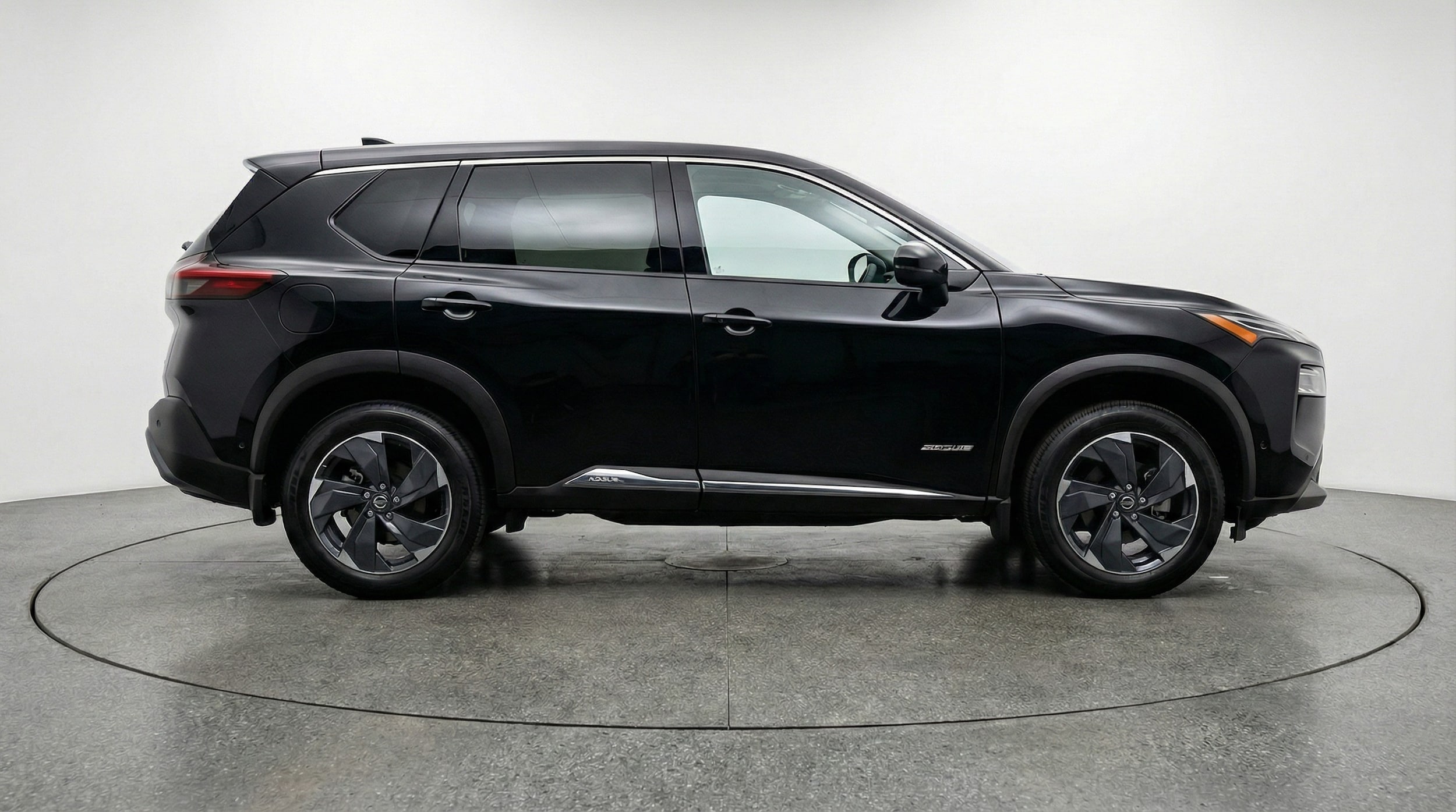 Thumbnail: 2025 Nissan Rogue - 8