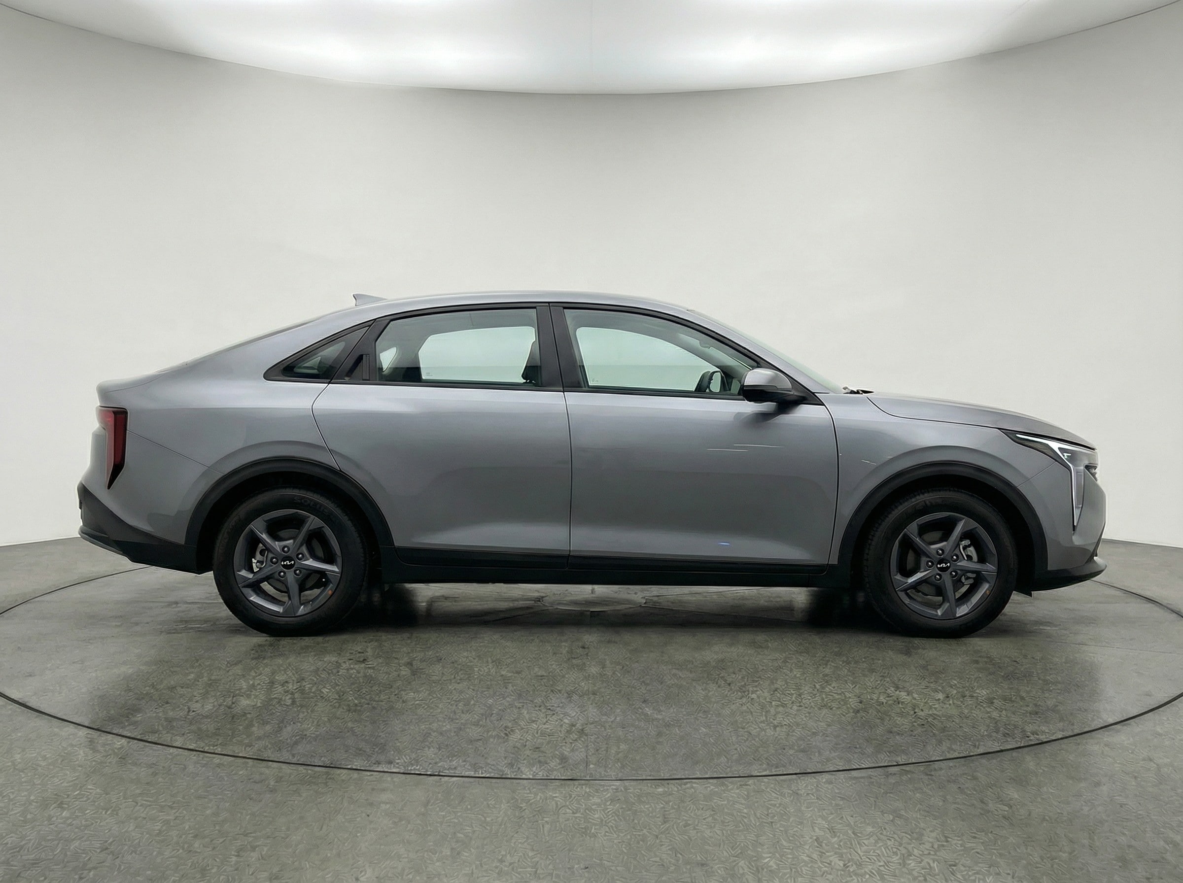 Thumbnail: 2025 Kia K4 - 8