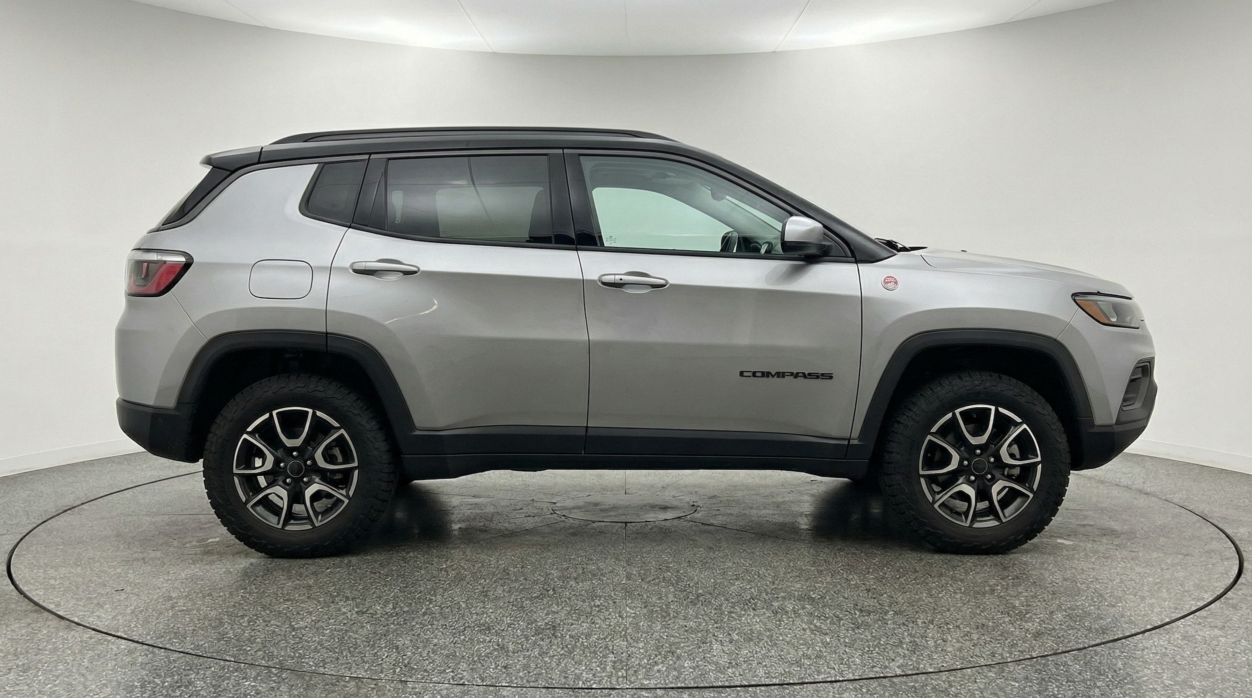 Thumbnail: 2025 Jeep Compass - 8