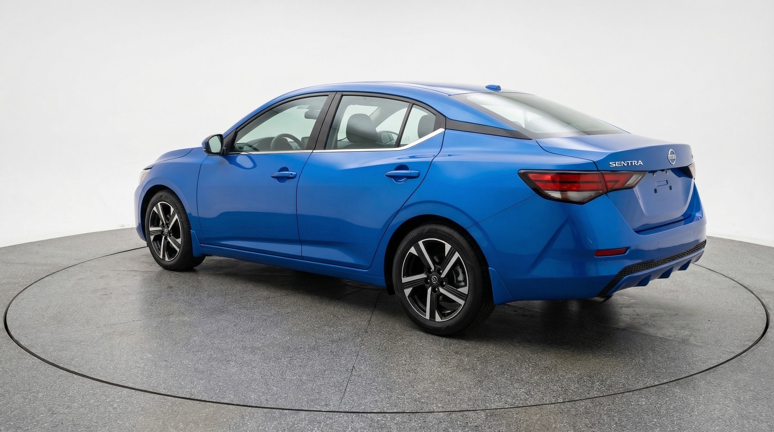 Thumbnail: 2025 Nissan Sentra - 5