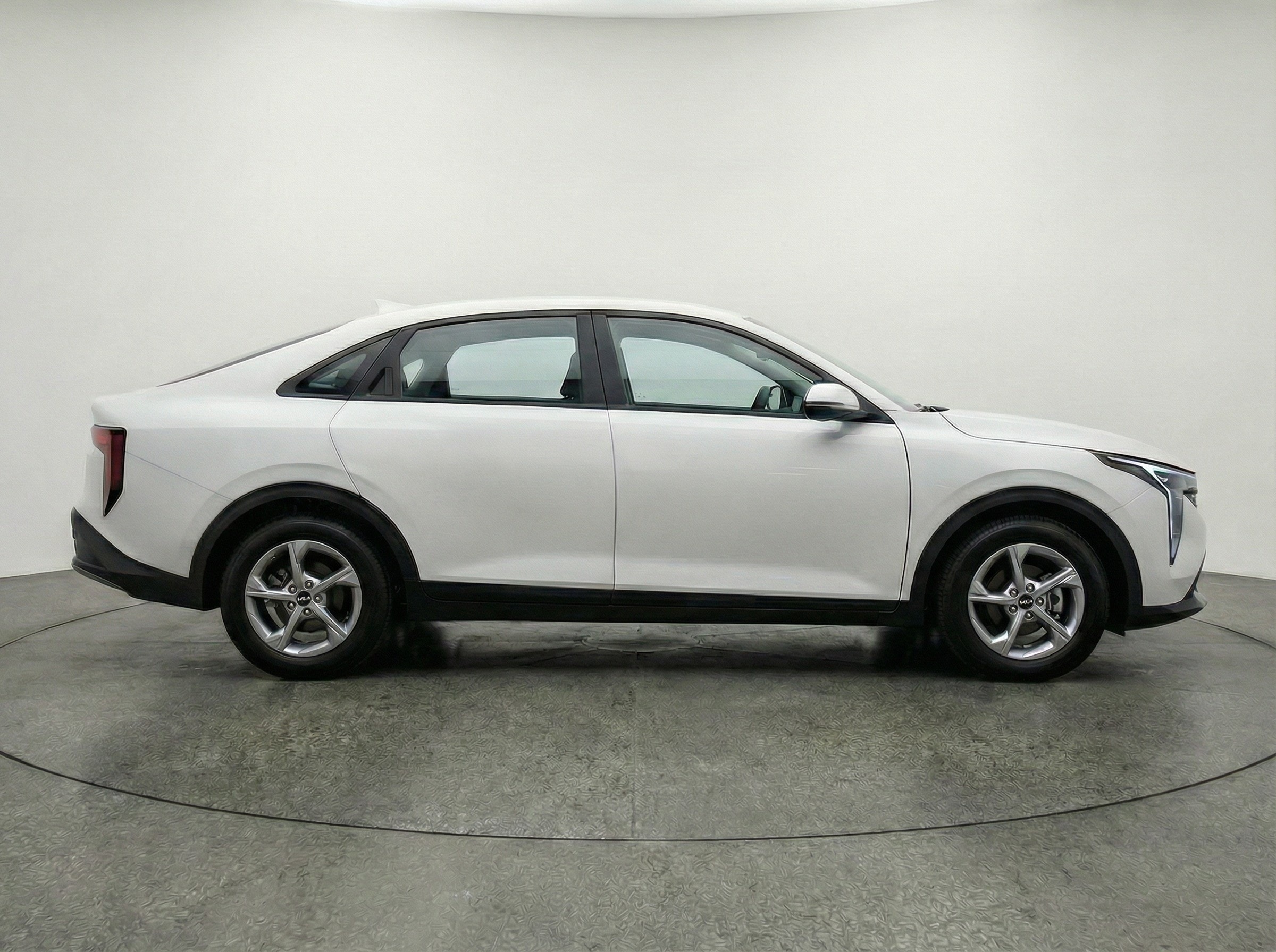 Thumbnail: 2025 Kia K4 - 8