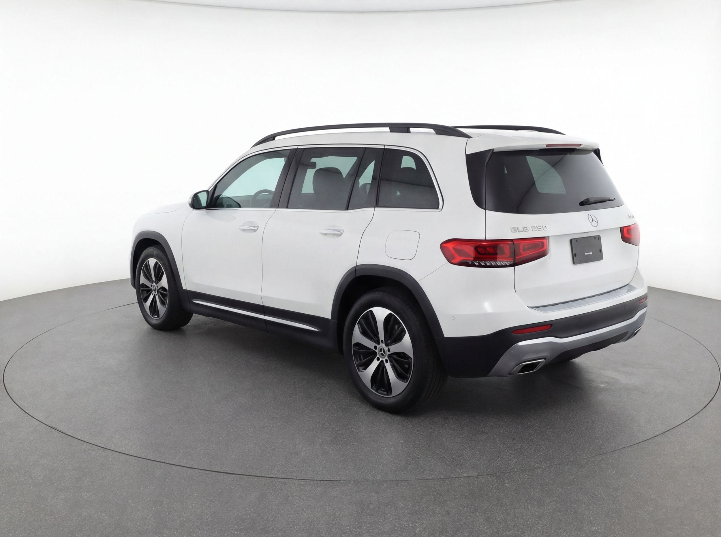 Thumbnail: 2025 Mercedes-Benz GLB - 5