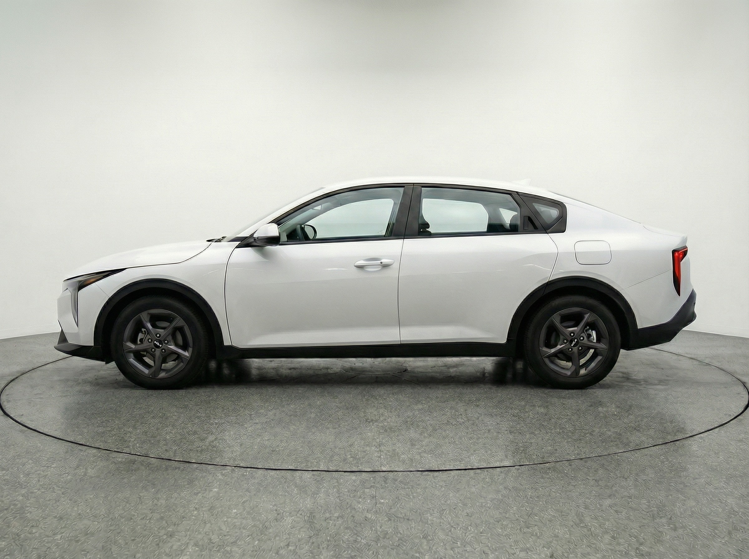 Thumbnail: 2025 Kia K4 - 4