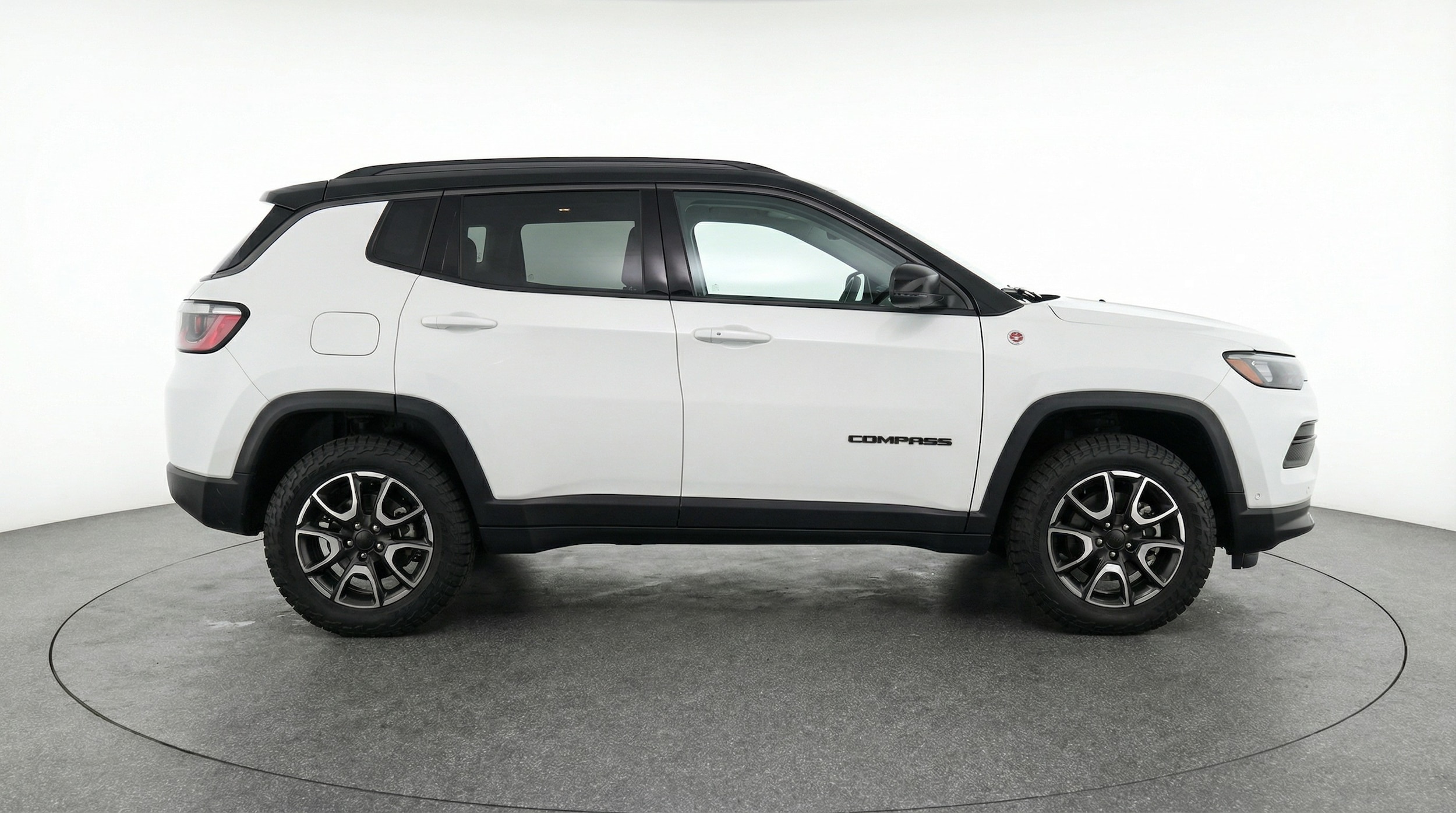 Thumbnail: 2025 Jeep Compass - 8