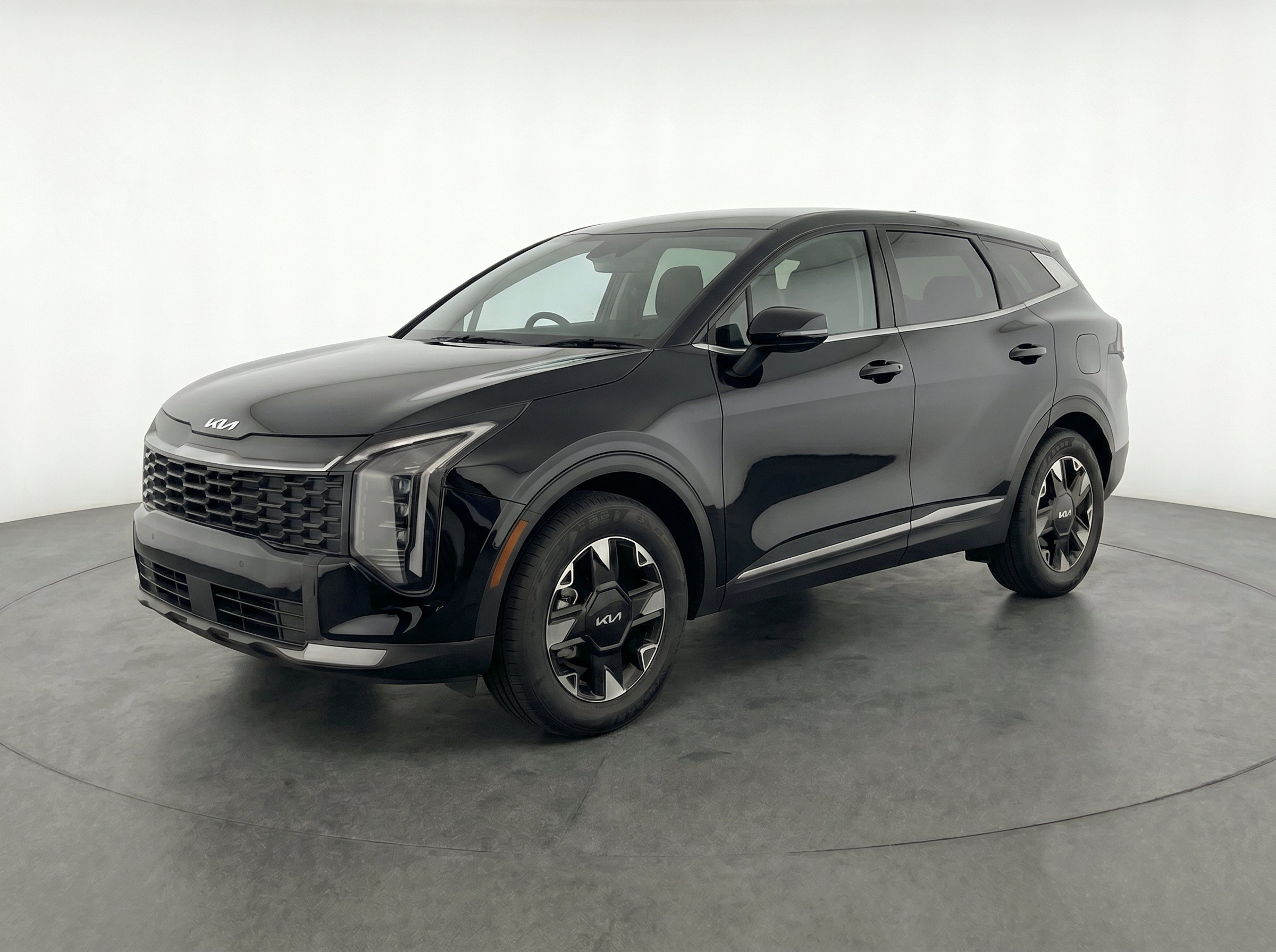 Thumbnail: 2026 Kia Sportage - 3