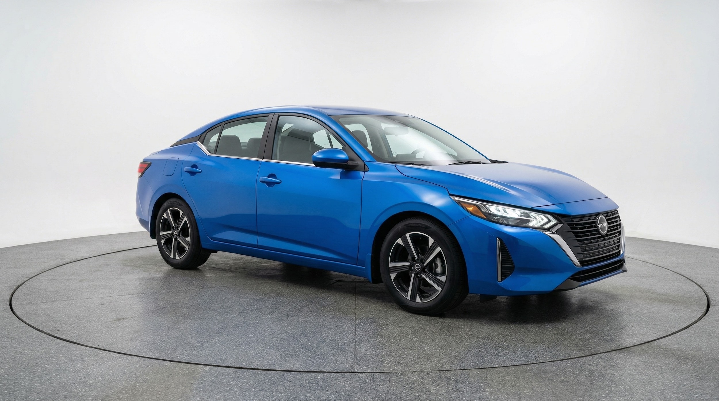 Thumbnail: 2025 Nissan Sentra - 1