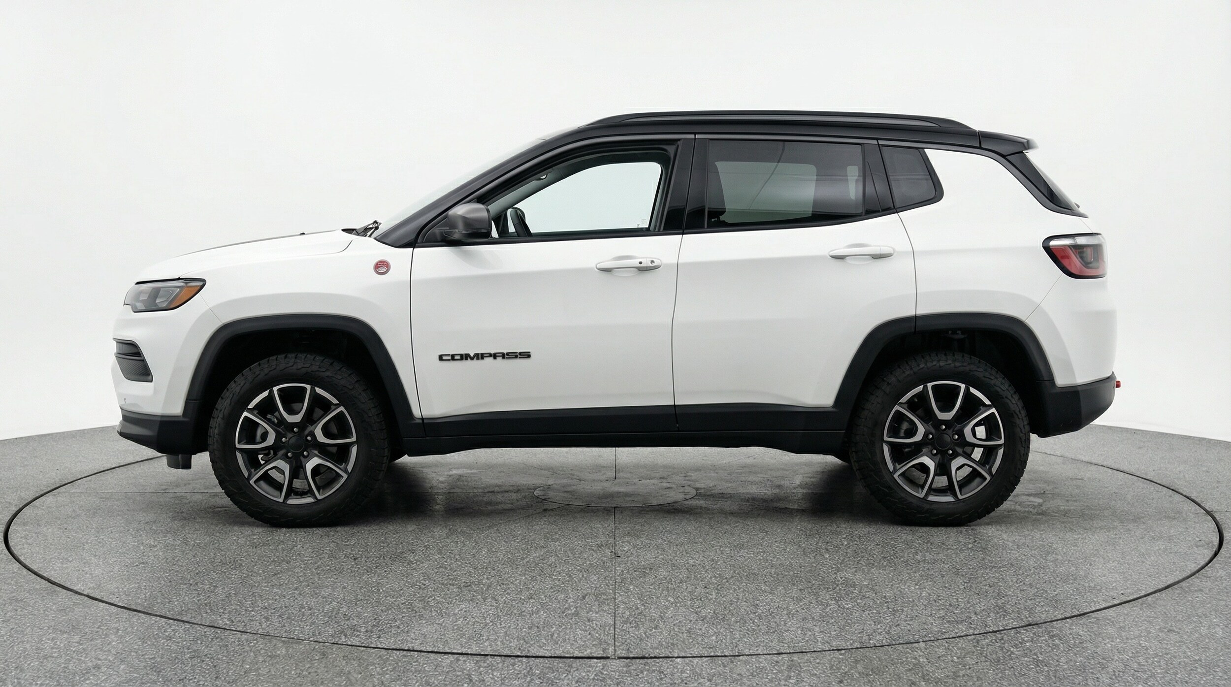 Thumbnail: 2025 Jeep Compass - 4