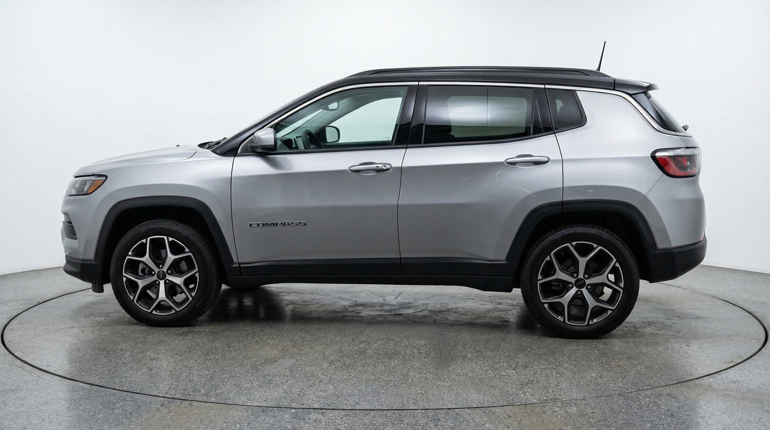 Thumbnail: 2025 Jeep Compass - 4
