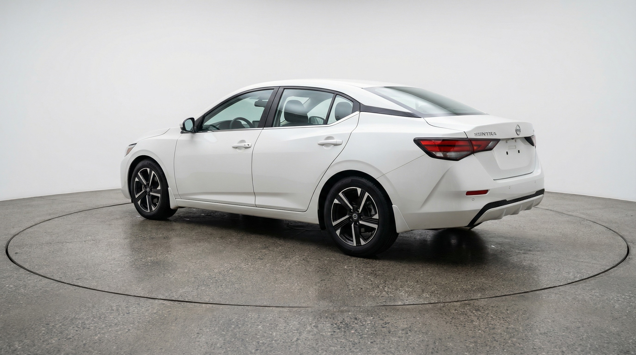 Thumbnail: 2025 Nissan Sentra - 5