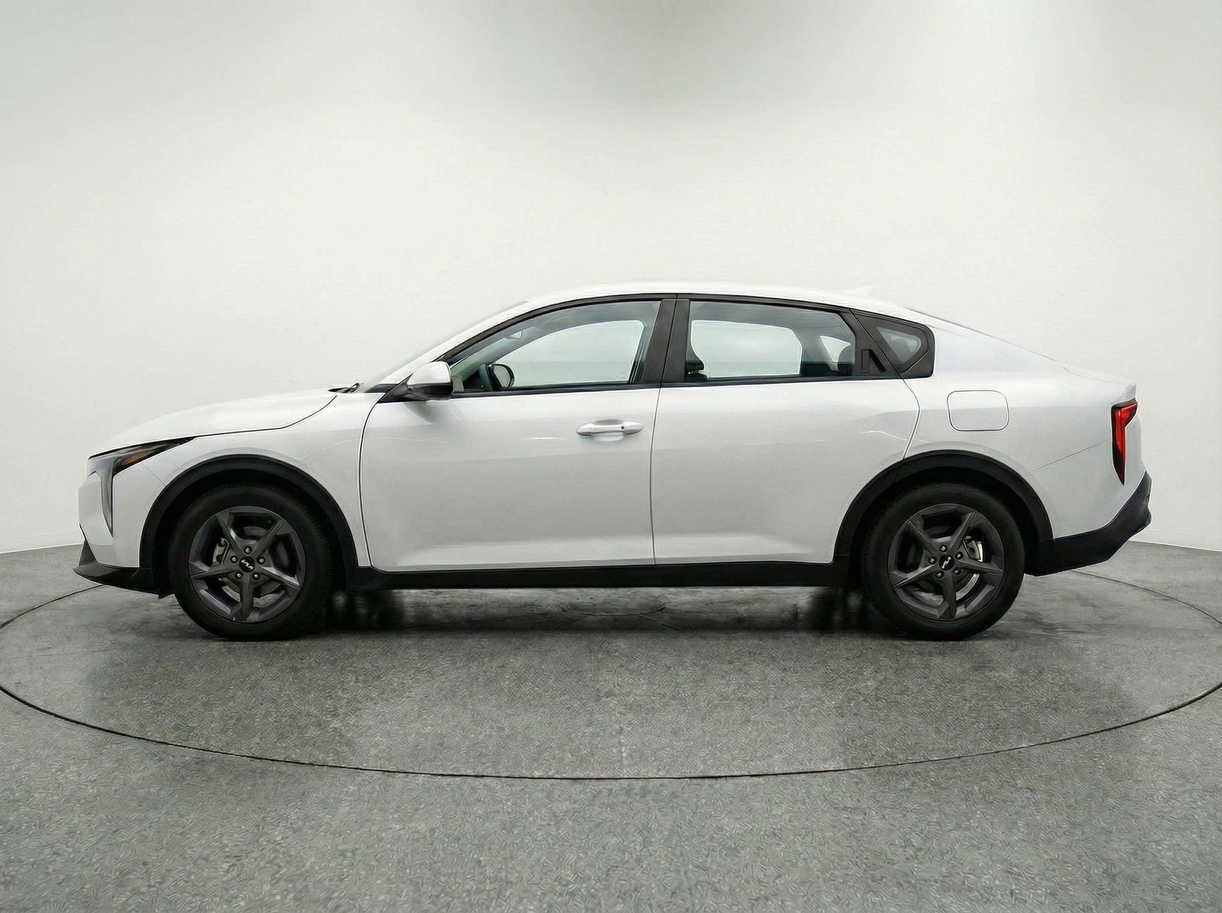Thumbnail: 2025 Kia K4 - 5