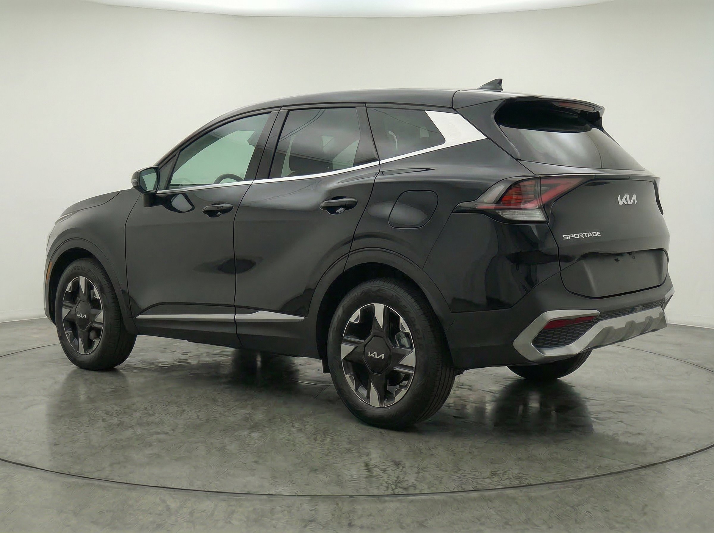 Thumbnail: 2026 Kia Sportage - 6