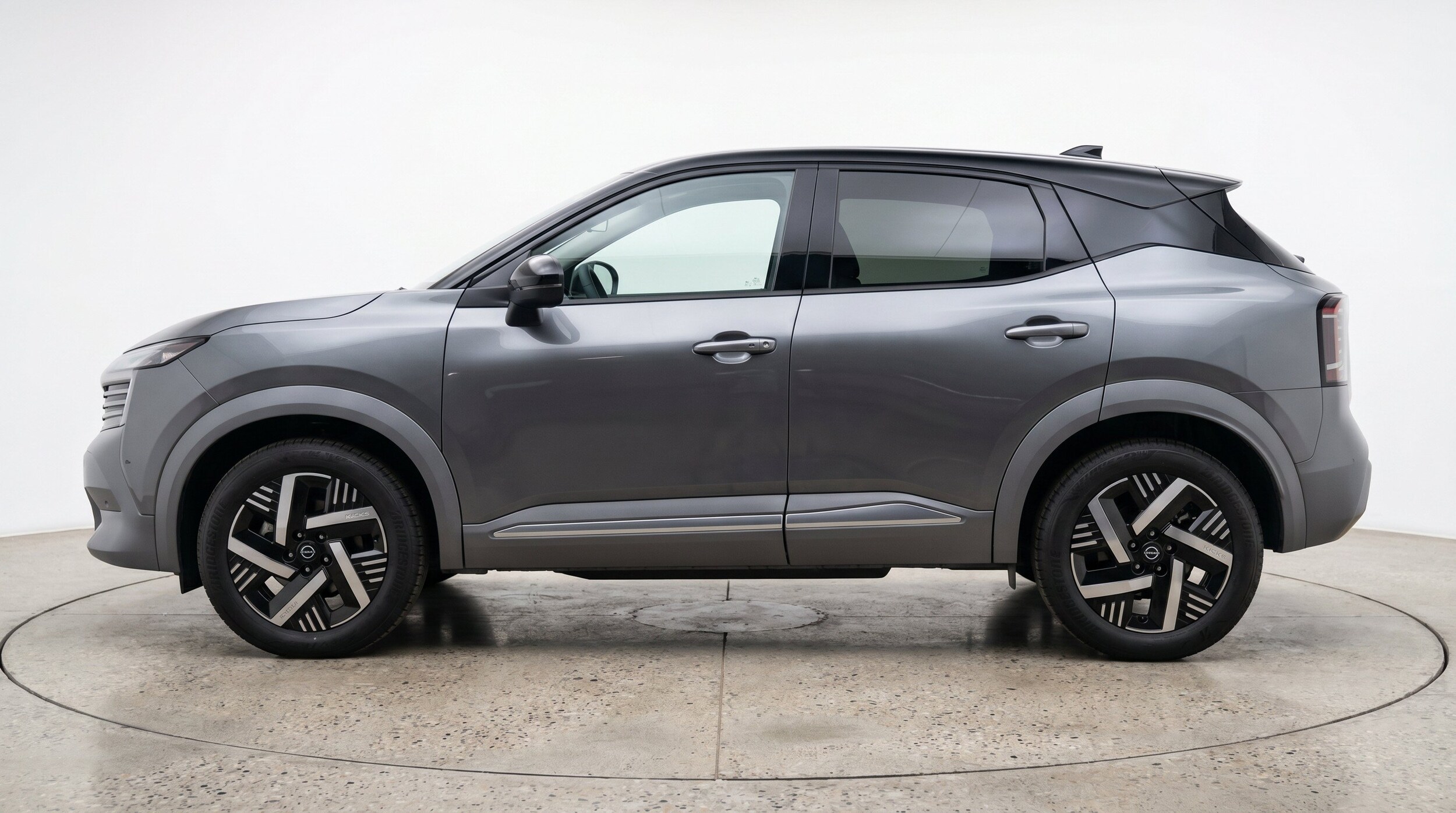 Thumbnail: 2026 Nissan Kicks - 5