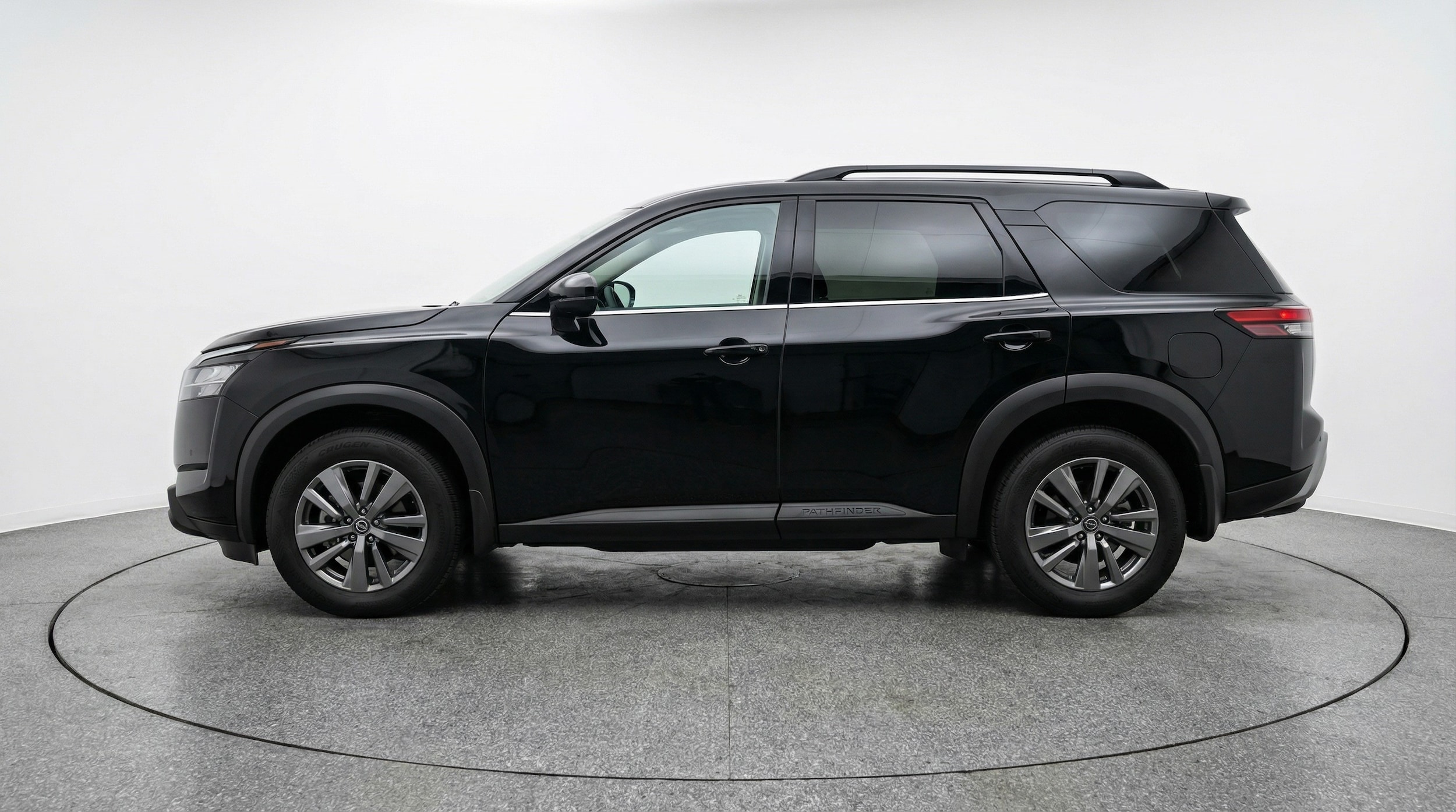 Thumbnail: 2025 Nissan Pathfinder - 4